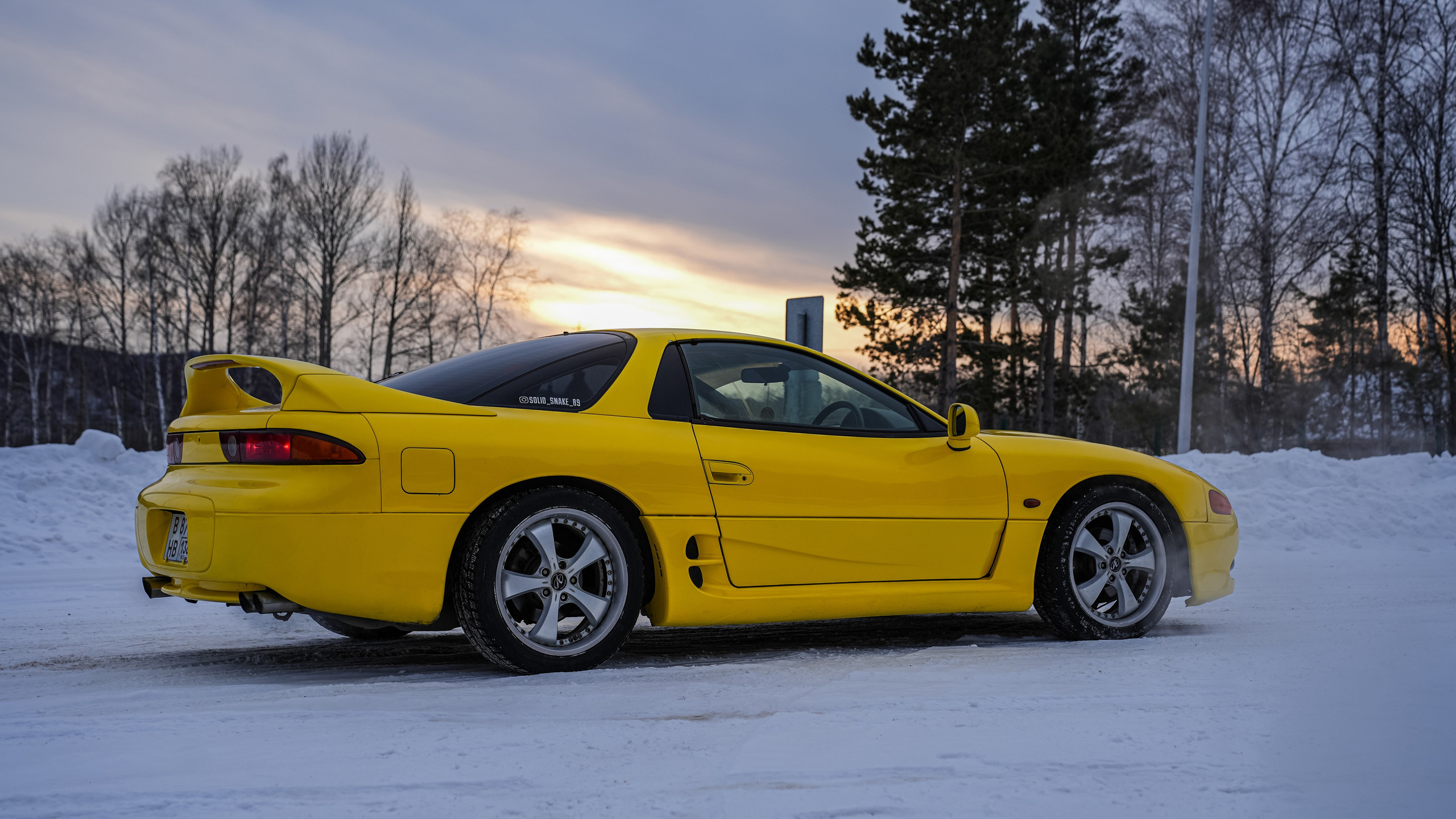 Mitsubishi GTO 25'. Фотограф, видеограф и пилот дрона на Байкале