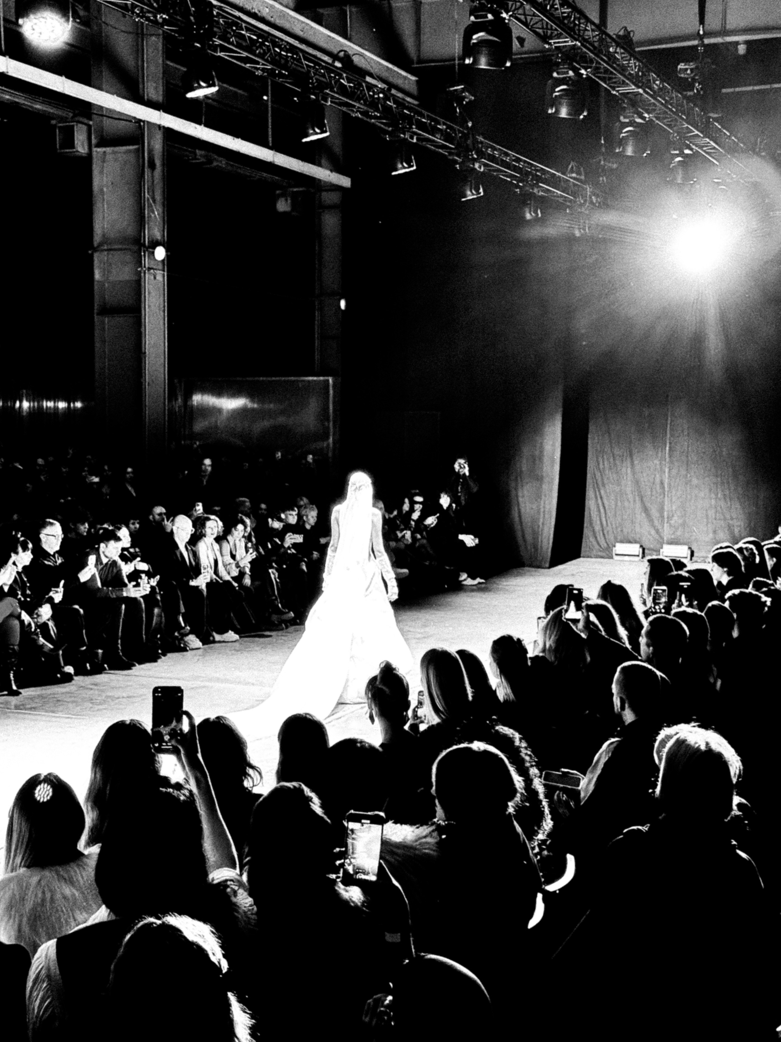 AUXI AFTERMIND 2025. Коммерческий Фотограф Виктор Фоменых