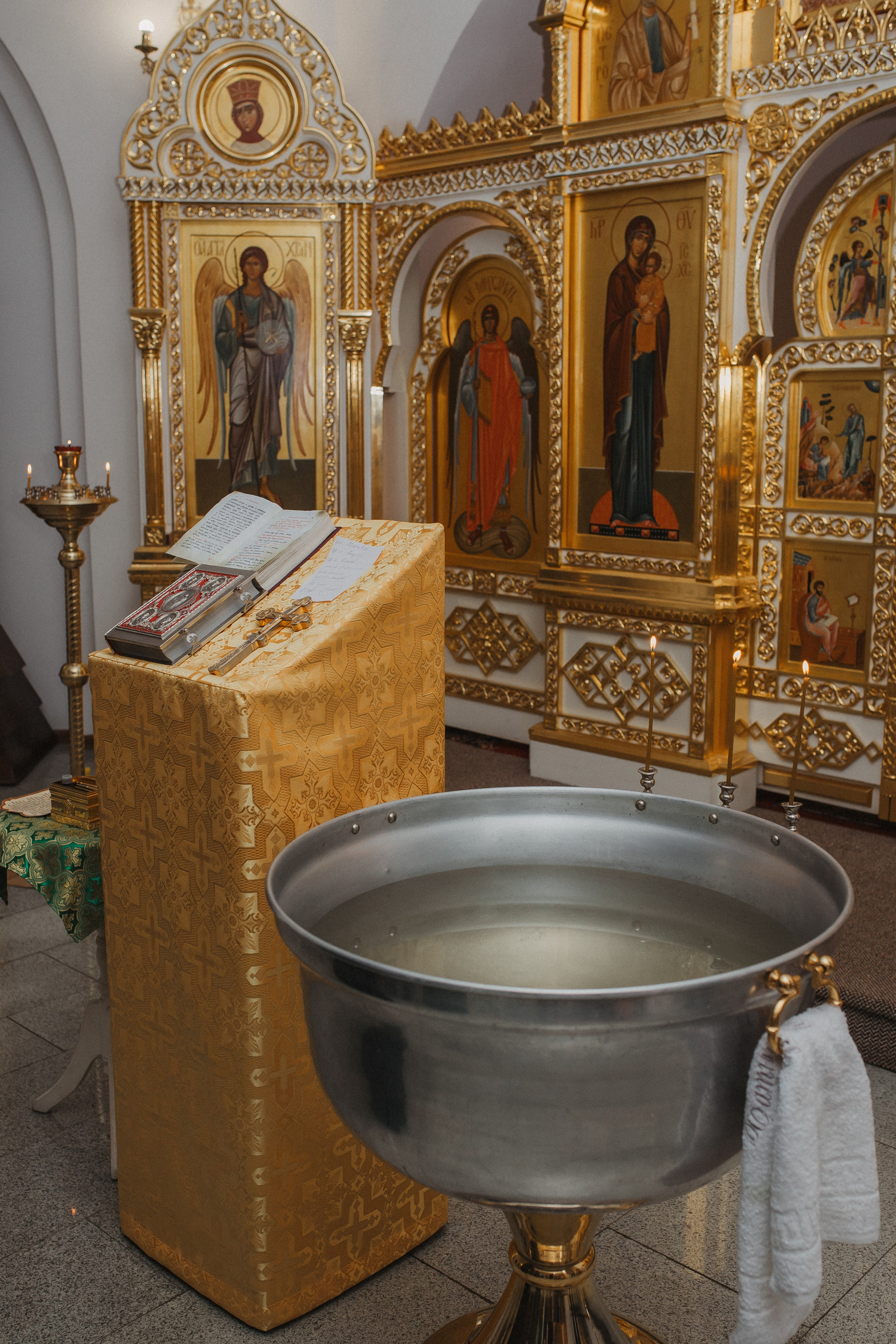 Крещение Матвей. Семейный и домашний фотограф в Москве и МО Королева Валерия