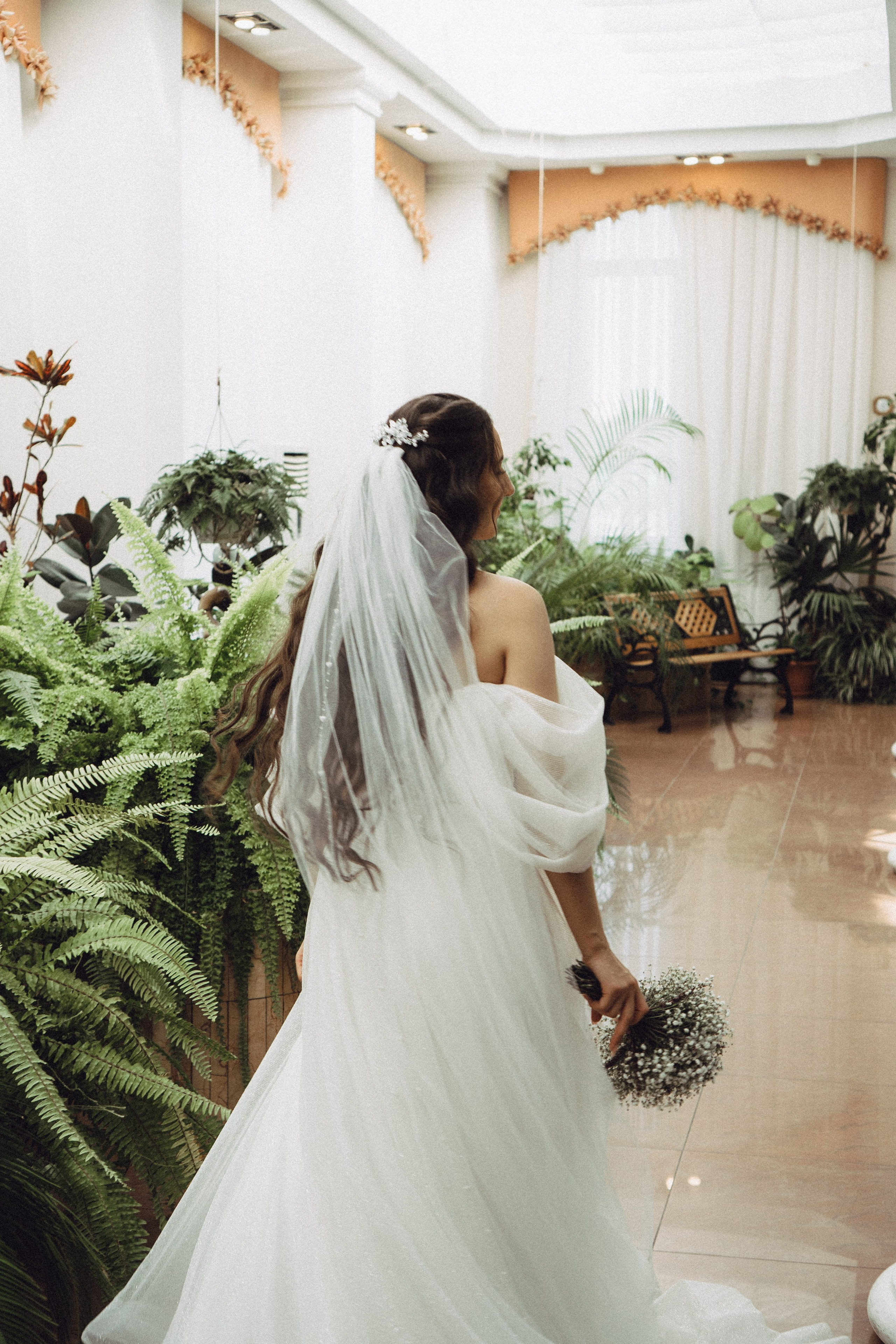 СВАДЕБНАЯ СЬЕМК В ПАРКЕ 300-ЛЕТИЯ. Профессиональный фотограф, Санкт-Петербург — Виктория Богомолова