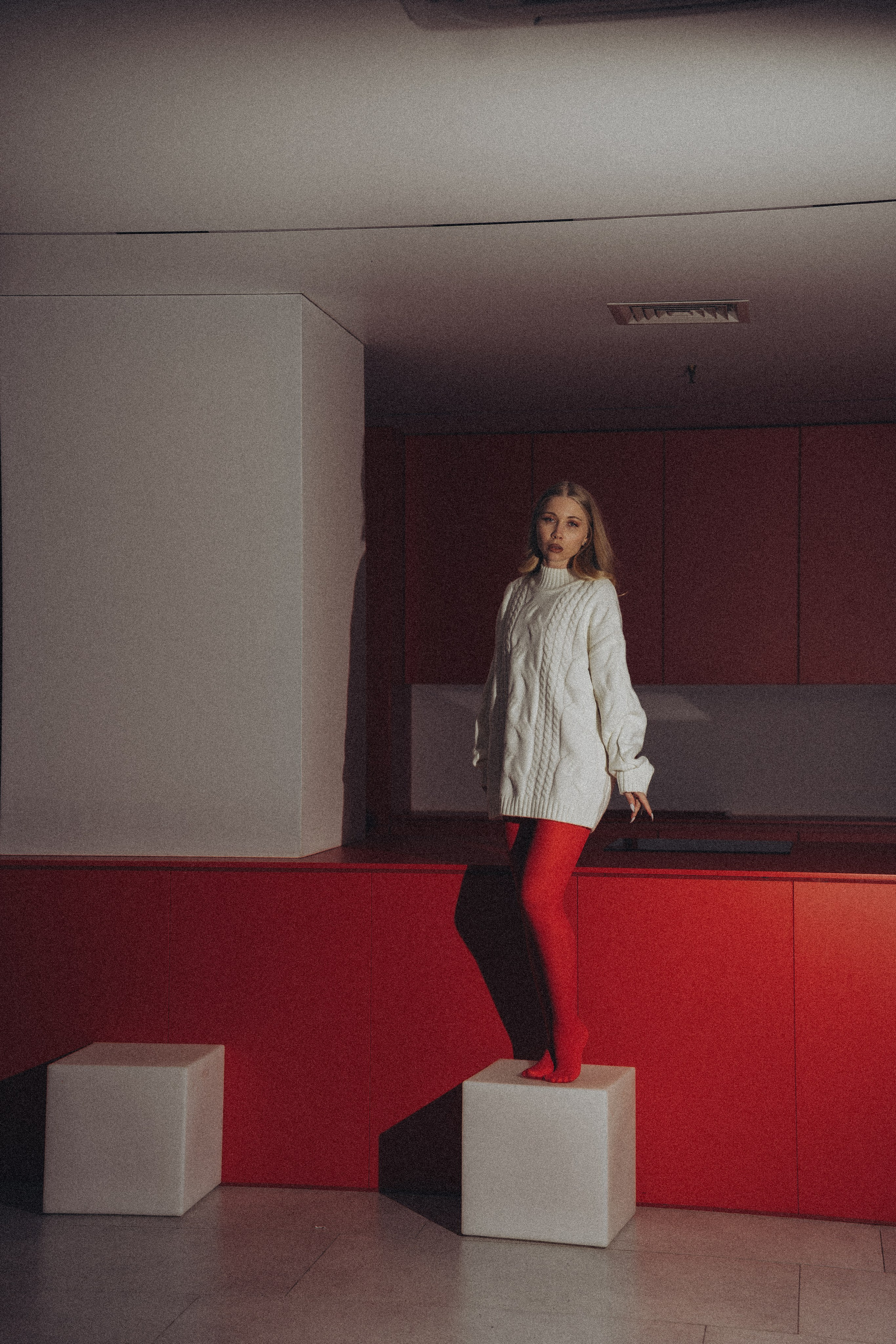 ФОТОСЕССИЯ К НОВОМУ ГОДУ В СТУДИИ С ЕЛОЧКОЙ КРАСИВЫЙ ОБРАЗ. Профессиональный фотограф, Санкт-Петербург — Виктория Богомолова