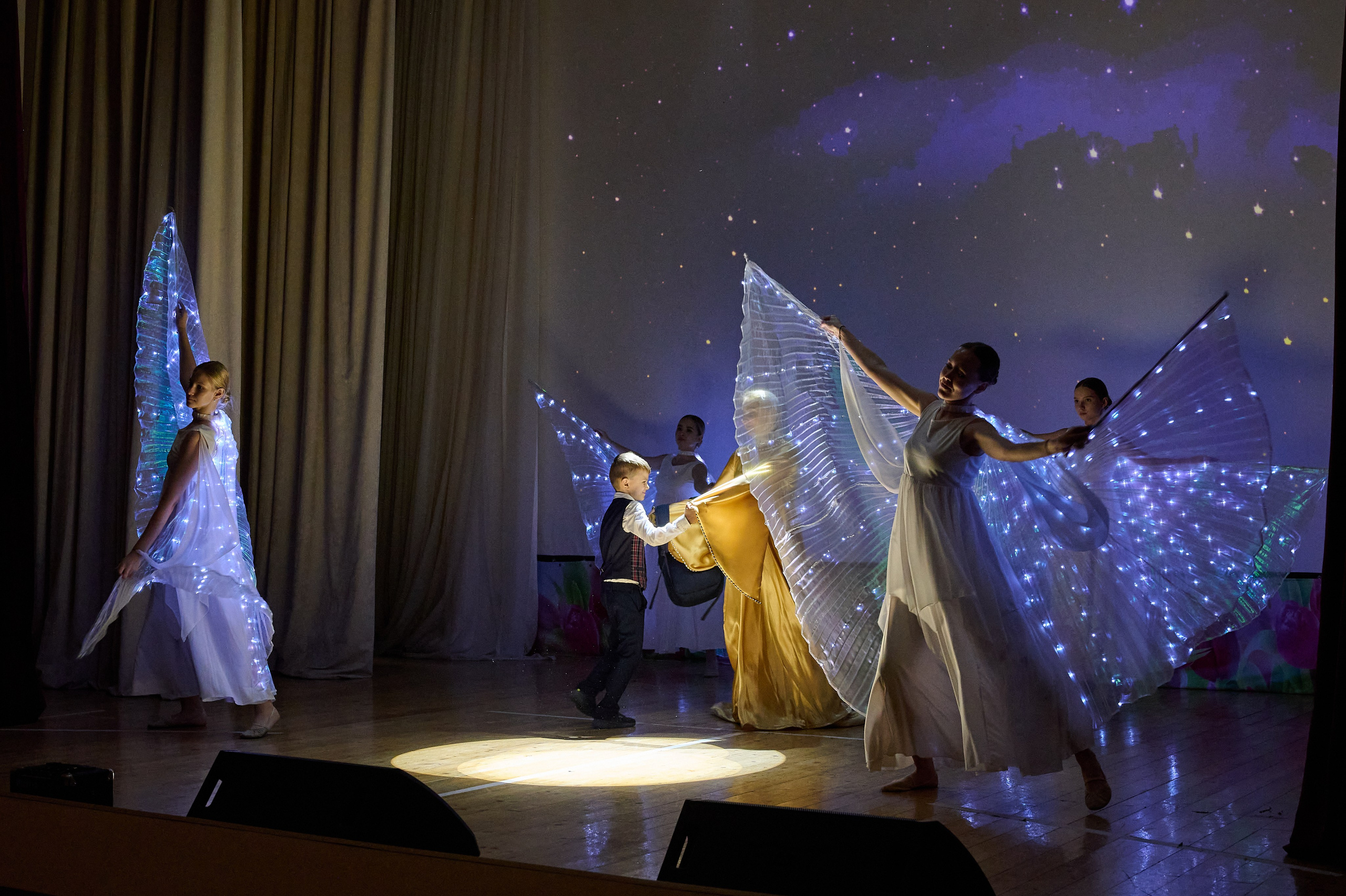 День матери ДК Кабардинка. Жизнь курорта Кабардинка в фотографиях