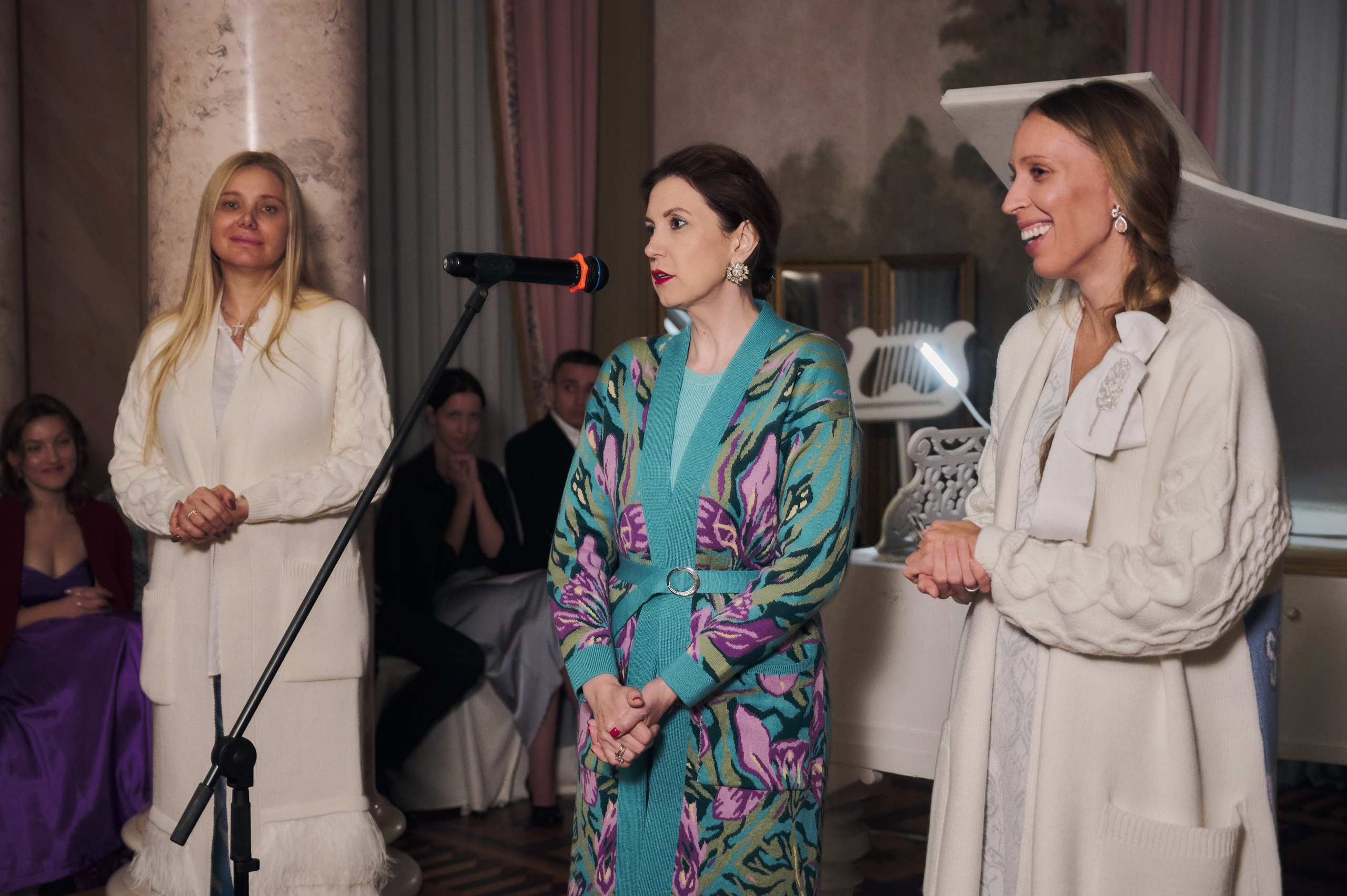 Открытие выставки 13.09.22. Никита Хохловский фото и видео продакшн