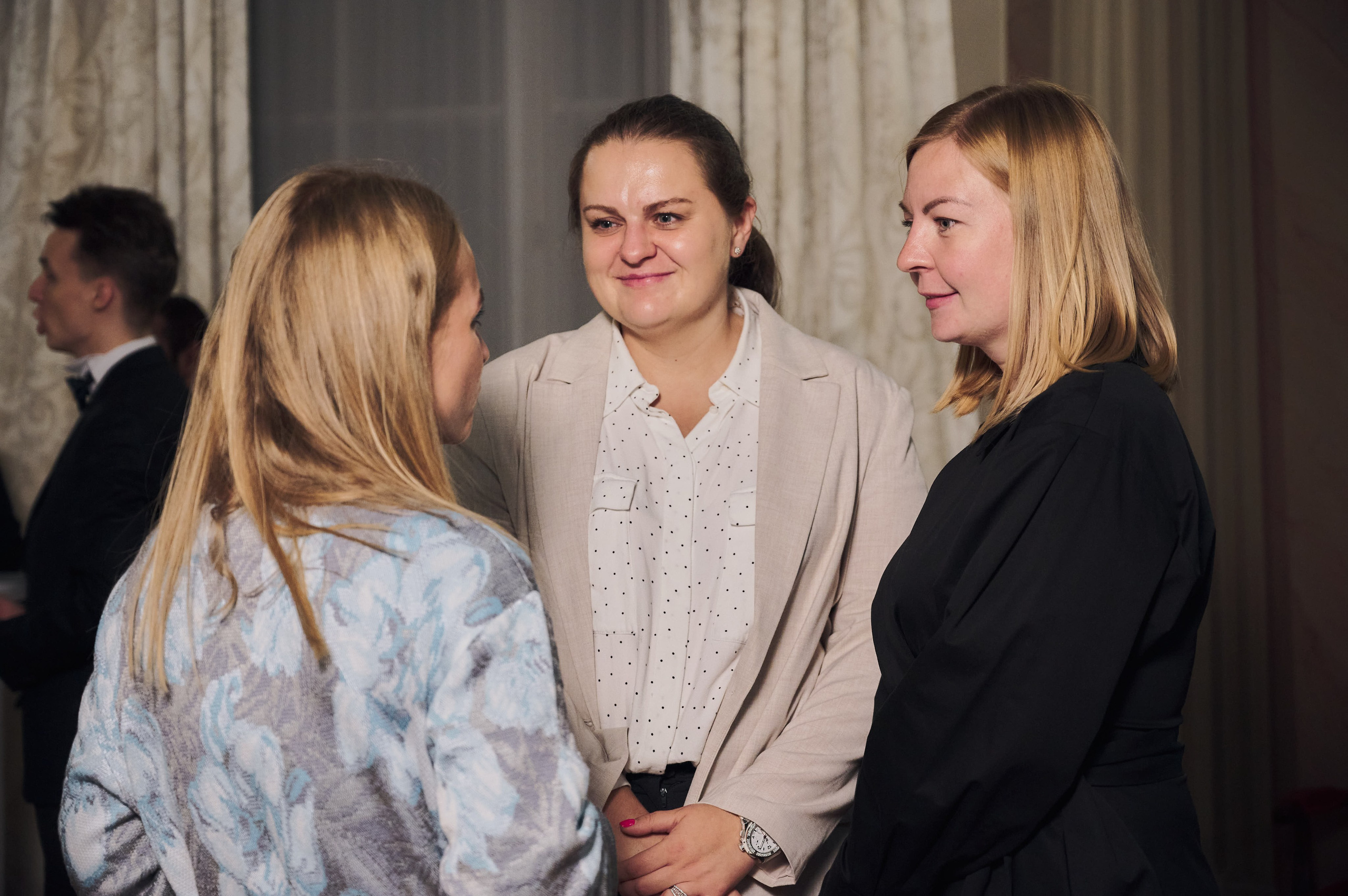 Открытие выставки 13.09.22. Никита Хохловский фото и видео продакшн