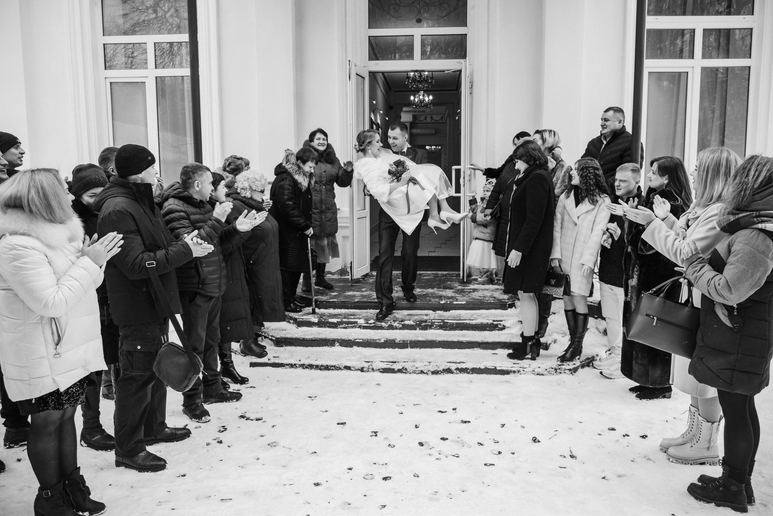 Свадебный фотограф Смоленск, Лучший свадебный фотограф Смоленск , Фотосессия на свадьбу в Смоленске, Профессиональная свадебная фотосъемка, Свадебная студия, Бесплатная консультация по свадебной фотосъемке, Индивидуальный подход к каждой паре, Авторская обработка фотографий, Свадебные альбомы и фотокниги, Цены на свадебную фотосъемку, Свадебный фотограф, Лучший свадебный фотограф, дешевый свадебный фотограф, смоленск, свадьба смоленск, 