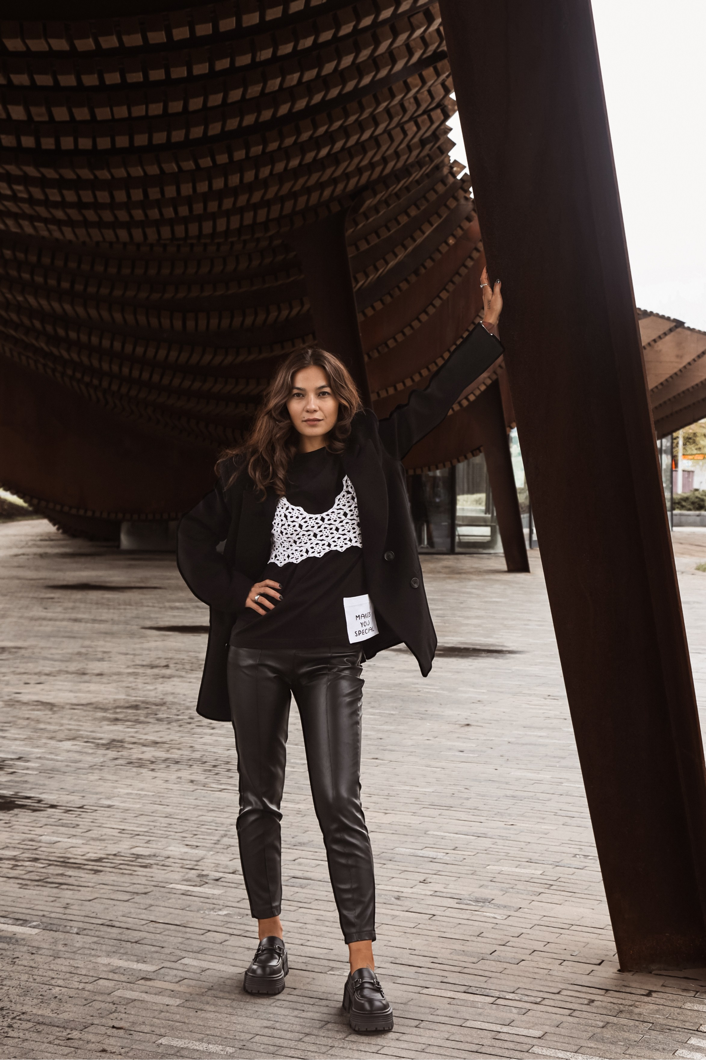 Пальто бренд одежды. Свадебный и семейный фотограф Москва и Московская область