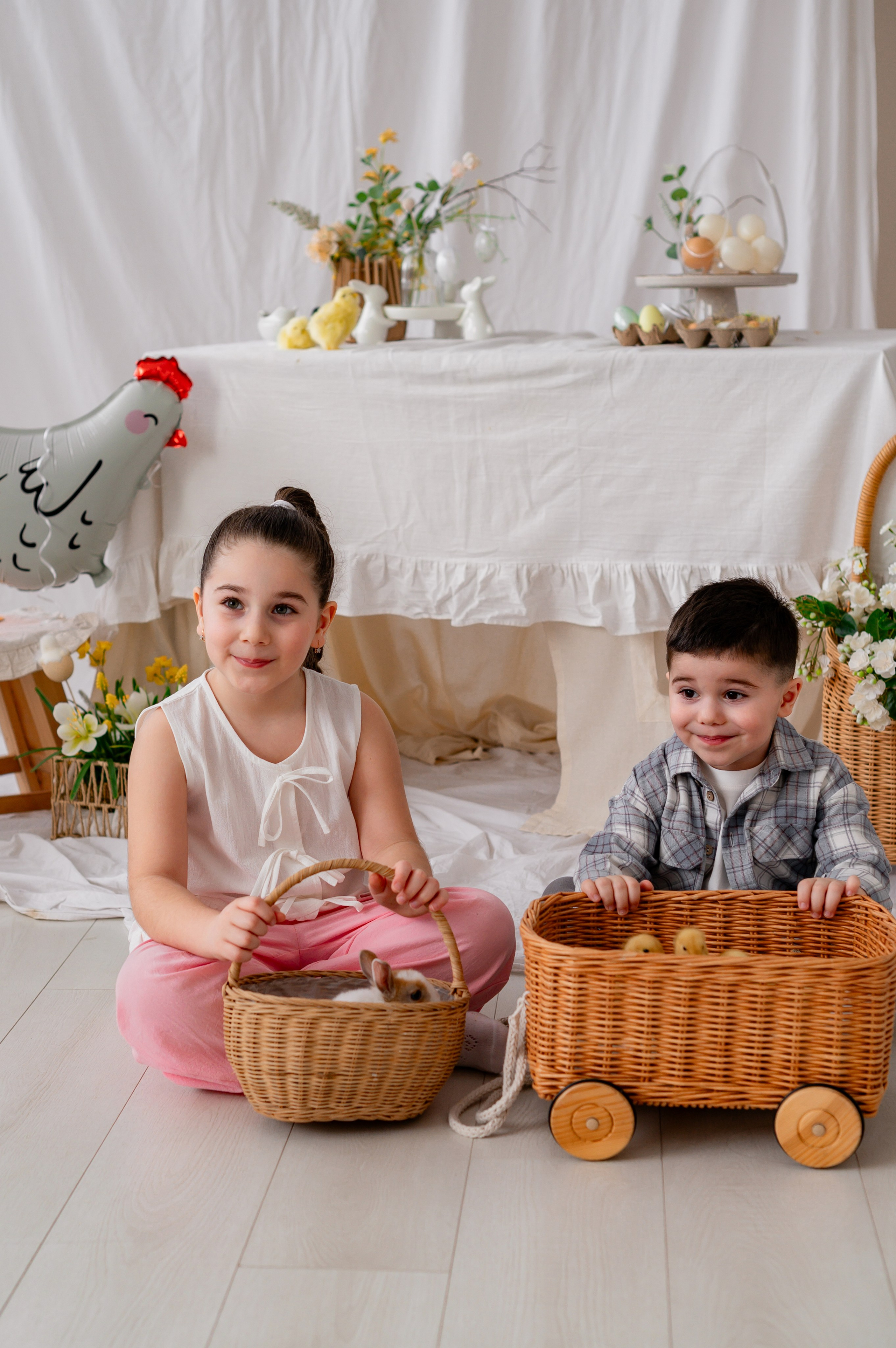 Лев Арина Вика Алена. Фотограф Татьяна Иванчикова