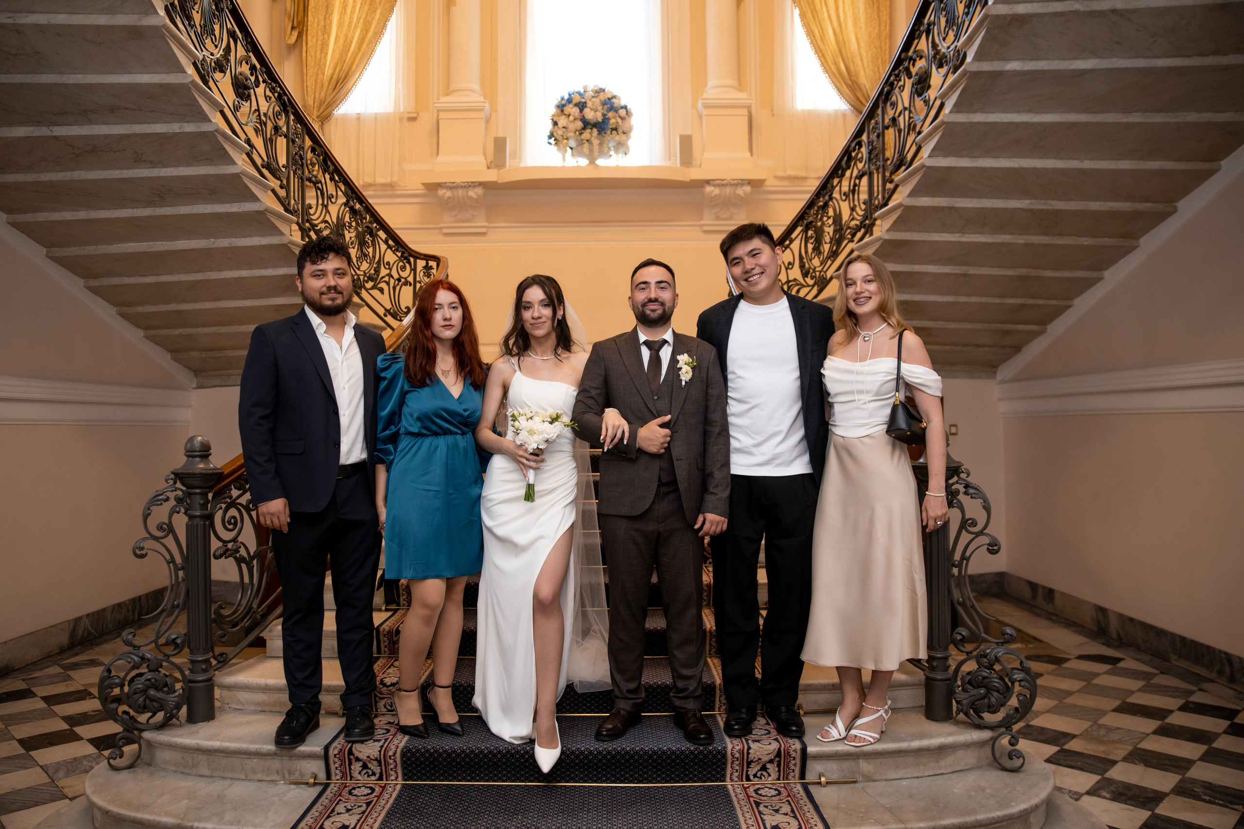 Анна и Александр / Прогулка + ЗАГС. Свадебный и семейный фотограф в Москве Диана Левченко