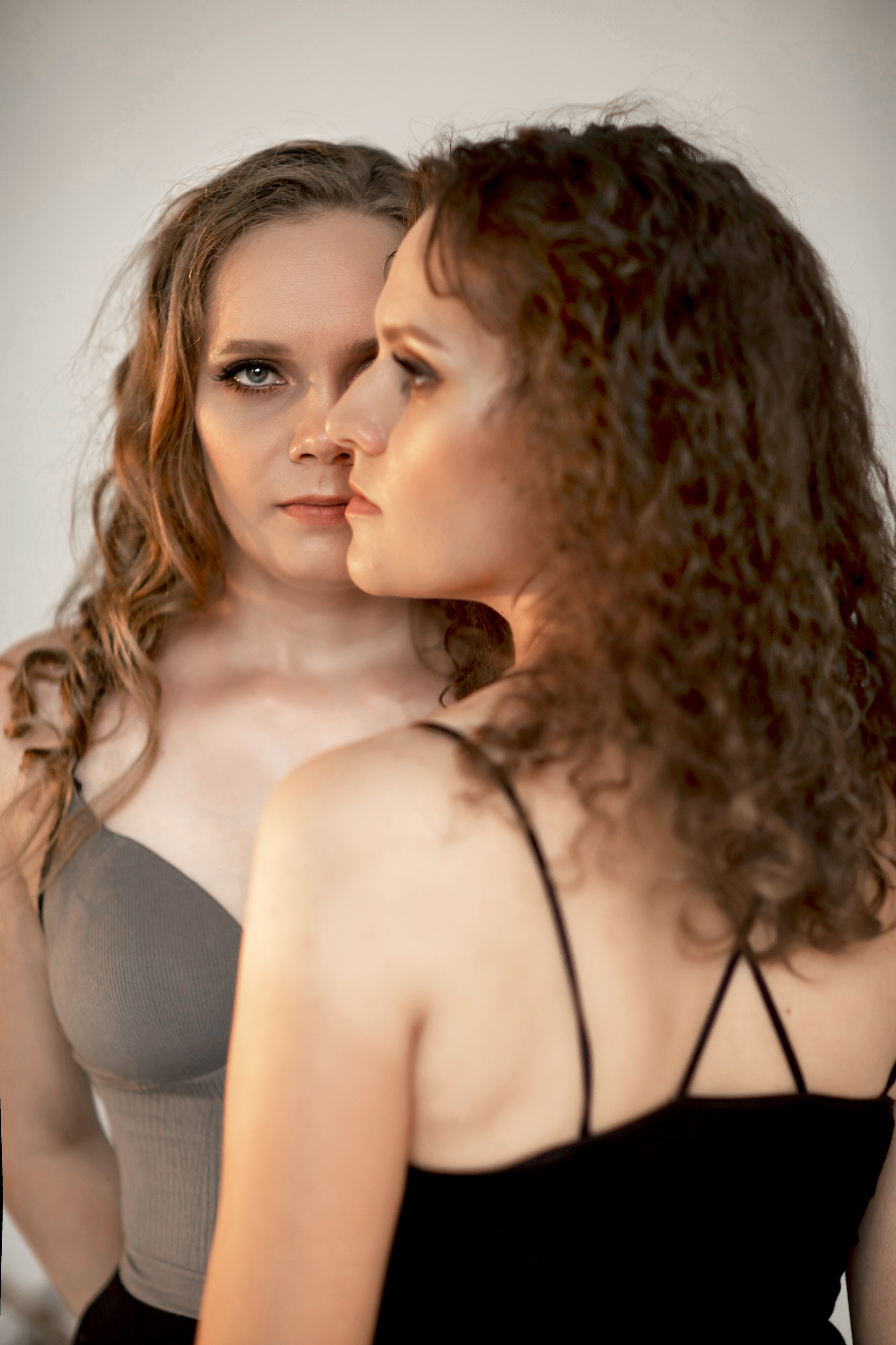 Маша и Наташа. Женский и семейный Фотограф В Усть-Каменогорске Юлия Журавлева