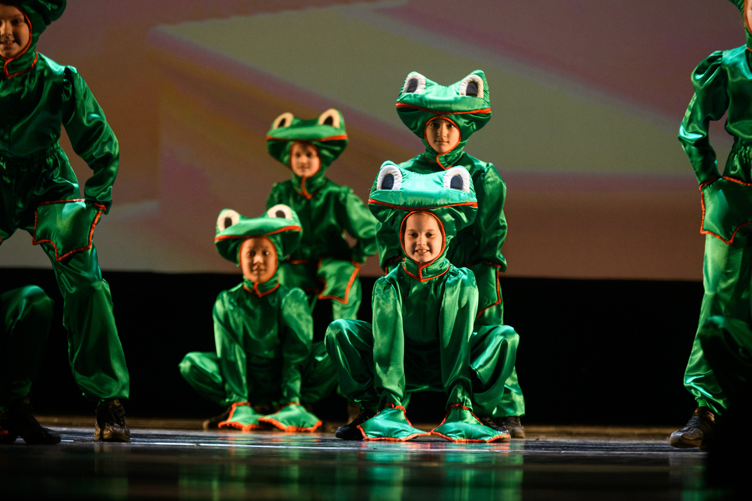 23 апреля, часть 1, БКЗ Октябрьский, г. Санкт-Петербург. Золотое яблочко