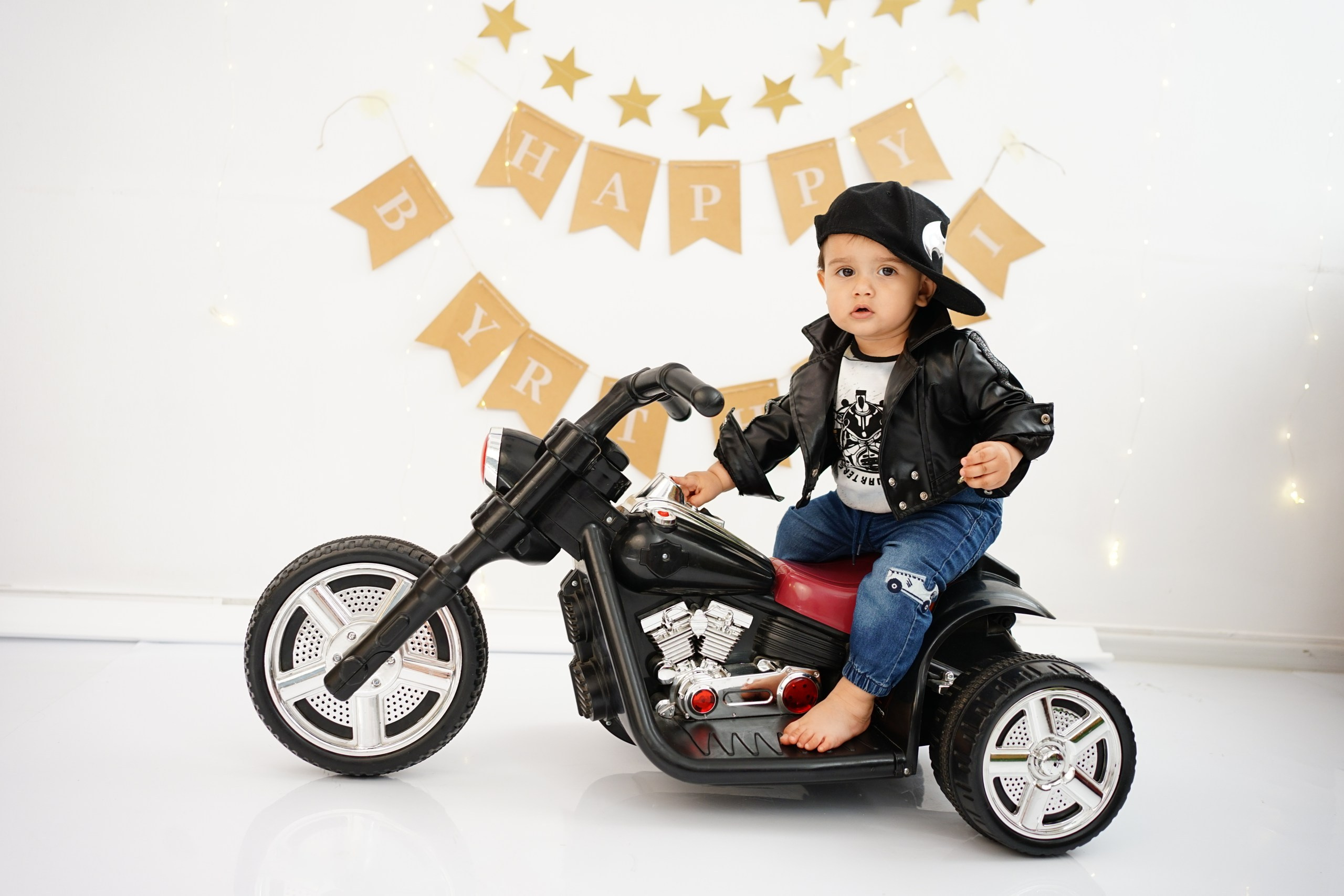 Фотосессия на Годик для Мальчиков. Детская Фотостудия ГОДОВАСИКИ в Санкт-Петербурге фотосесия на годик