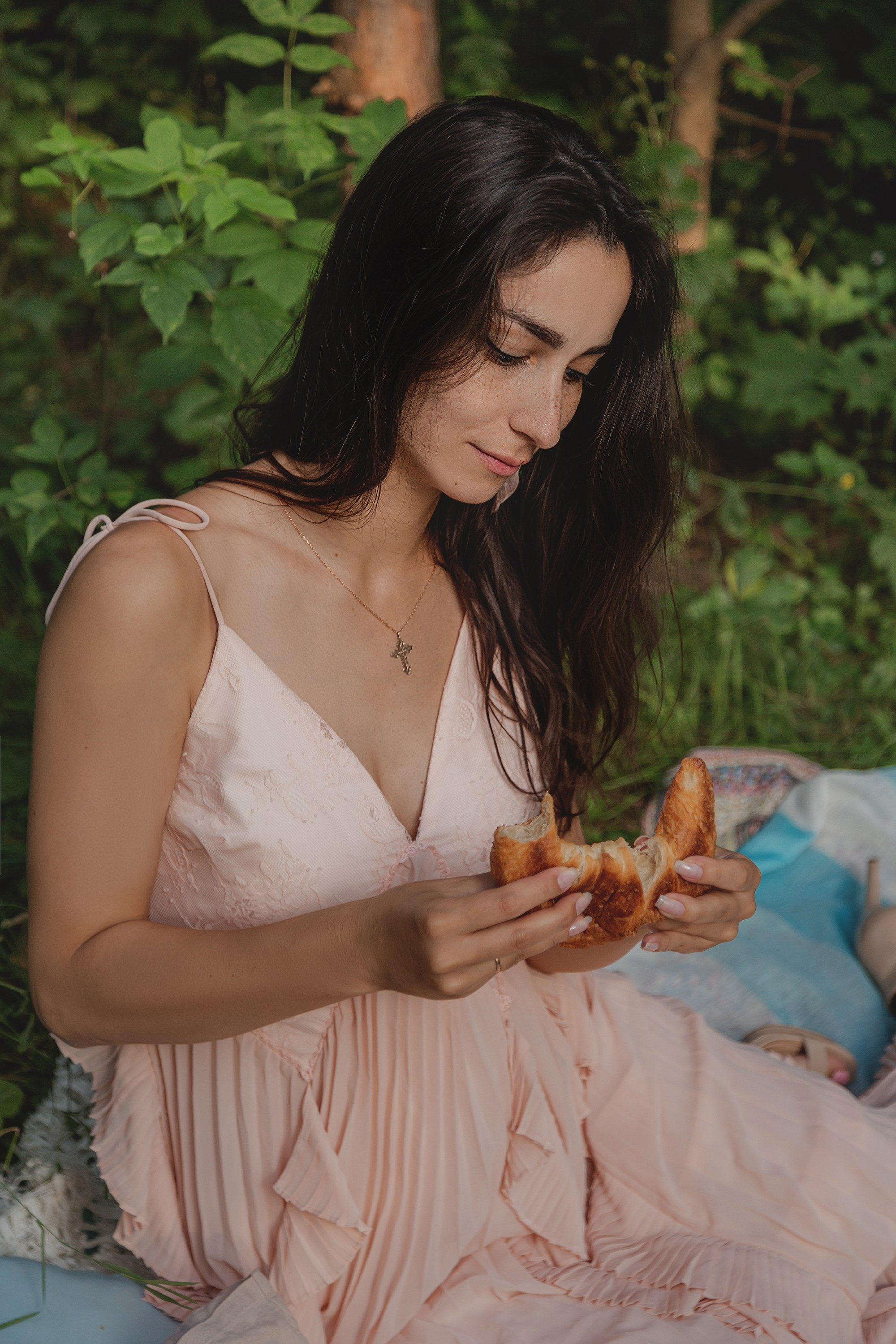 фотограф Анна Добрачёва, Anna Dobracheva, AIDphoto, беременность, озеро, серебренный бор, фотосессия у озера, фотосессия пикник