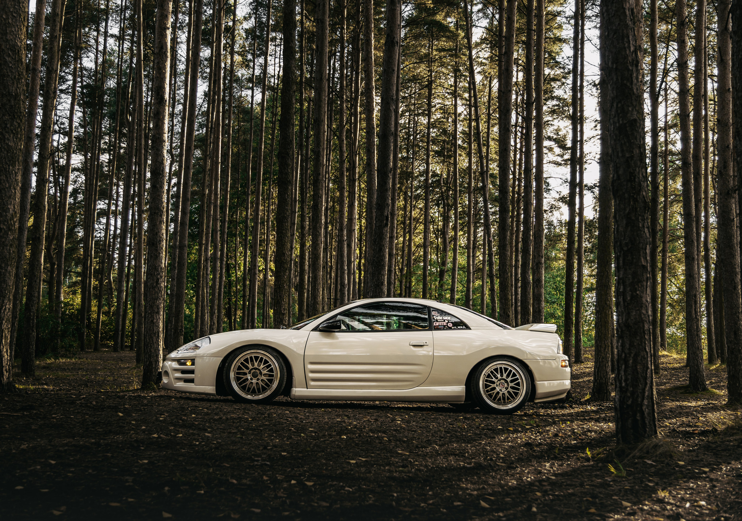 Mitsubishi eclipse. Opasnophoto