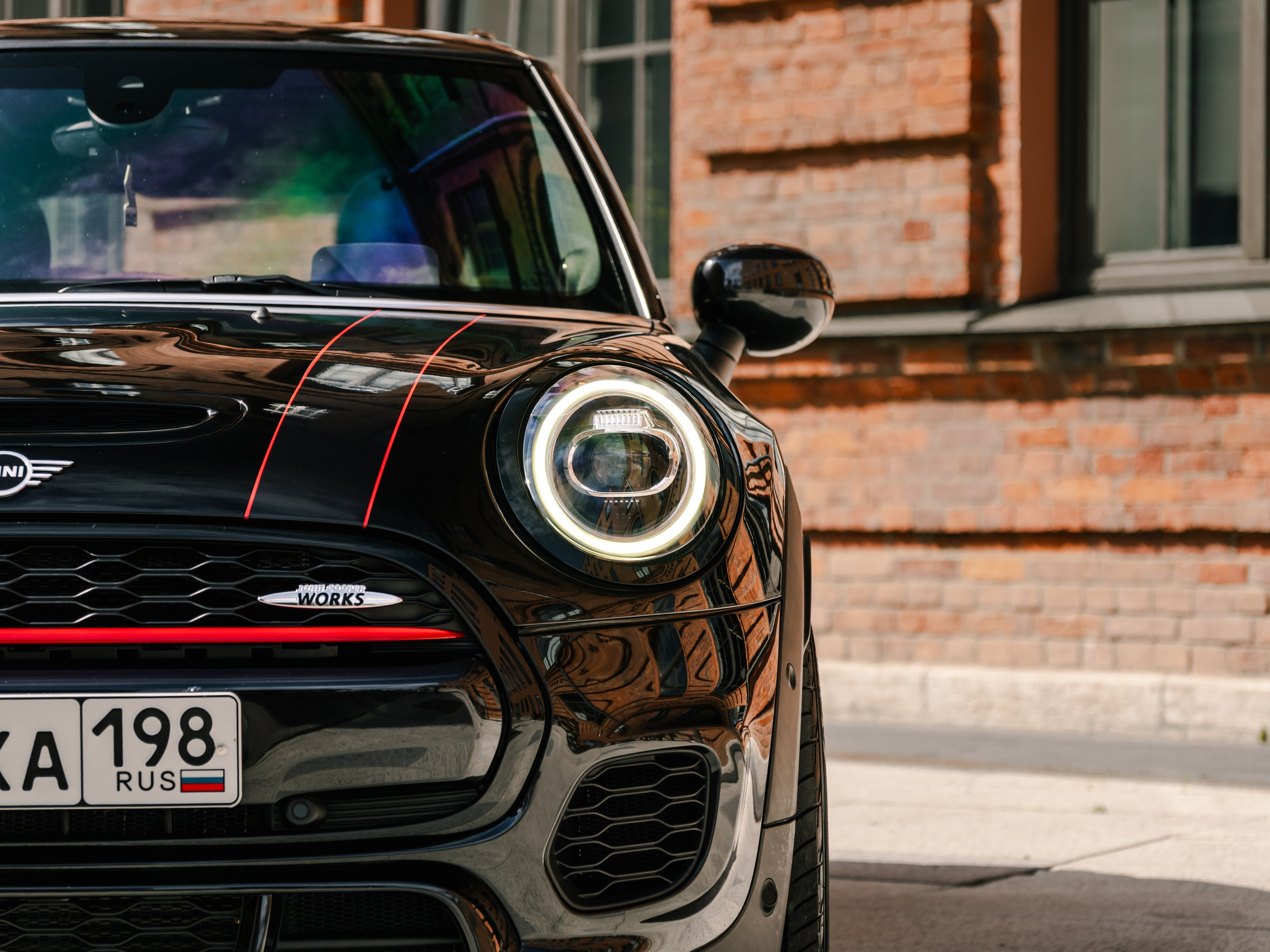 MINI JCW FOR SALE. Opasnophoto