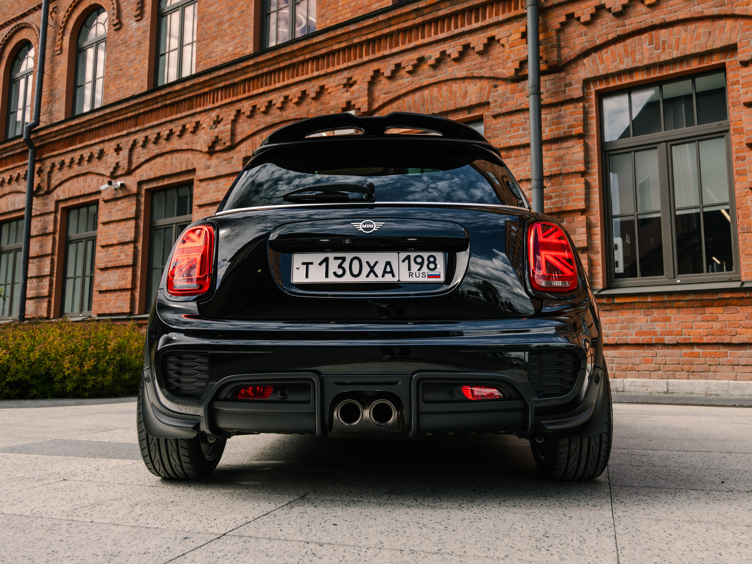 MINI JCW FOR SALE. Opasnophoto
