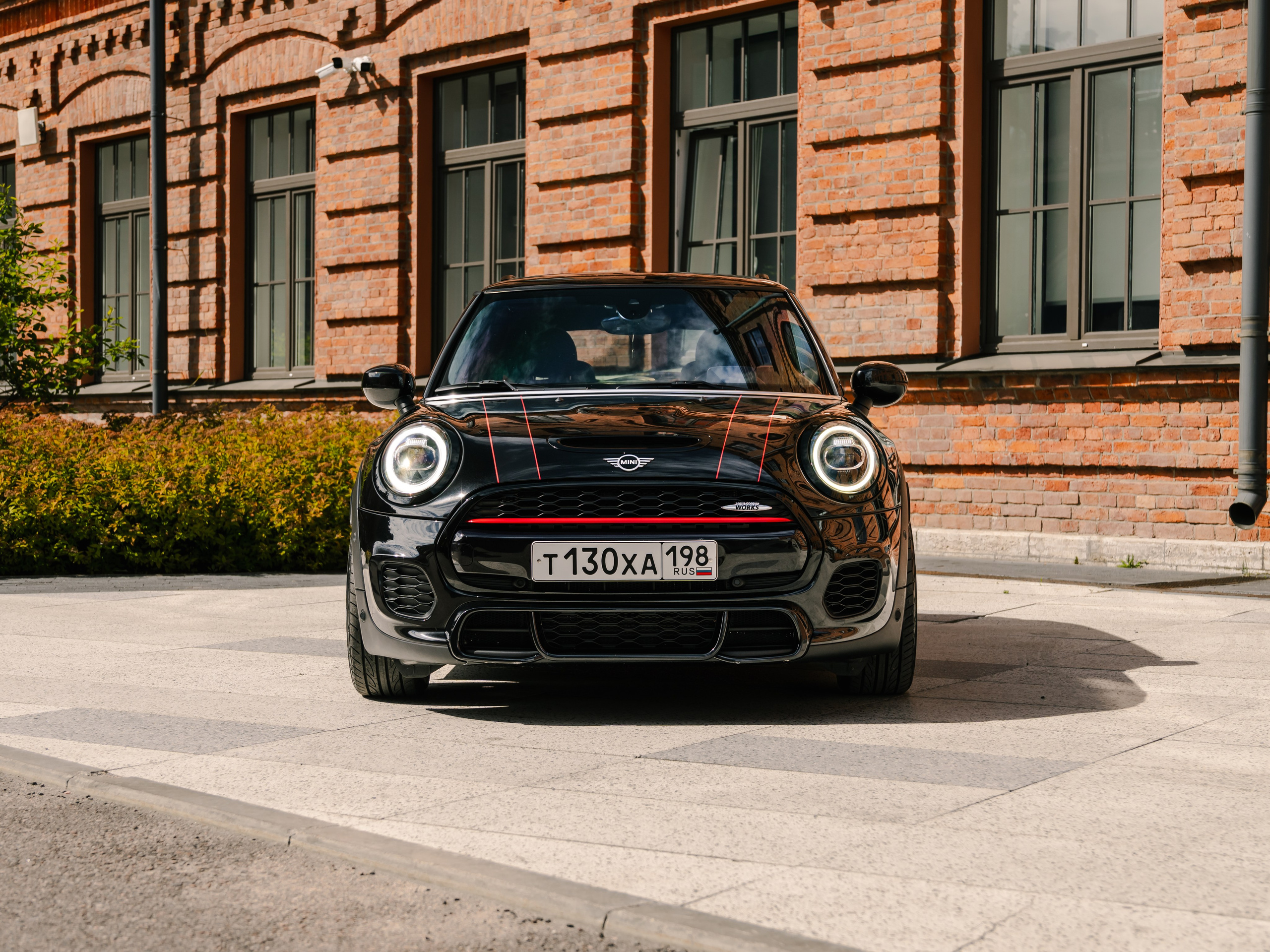 MINI JCW FOR SALE. Opasnophoto