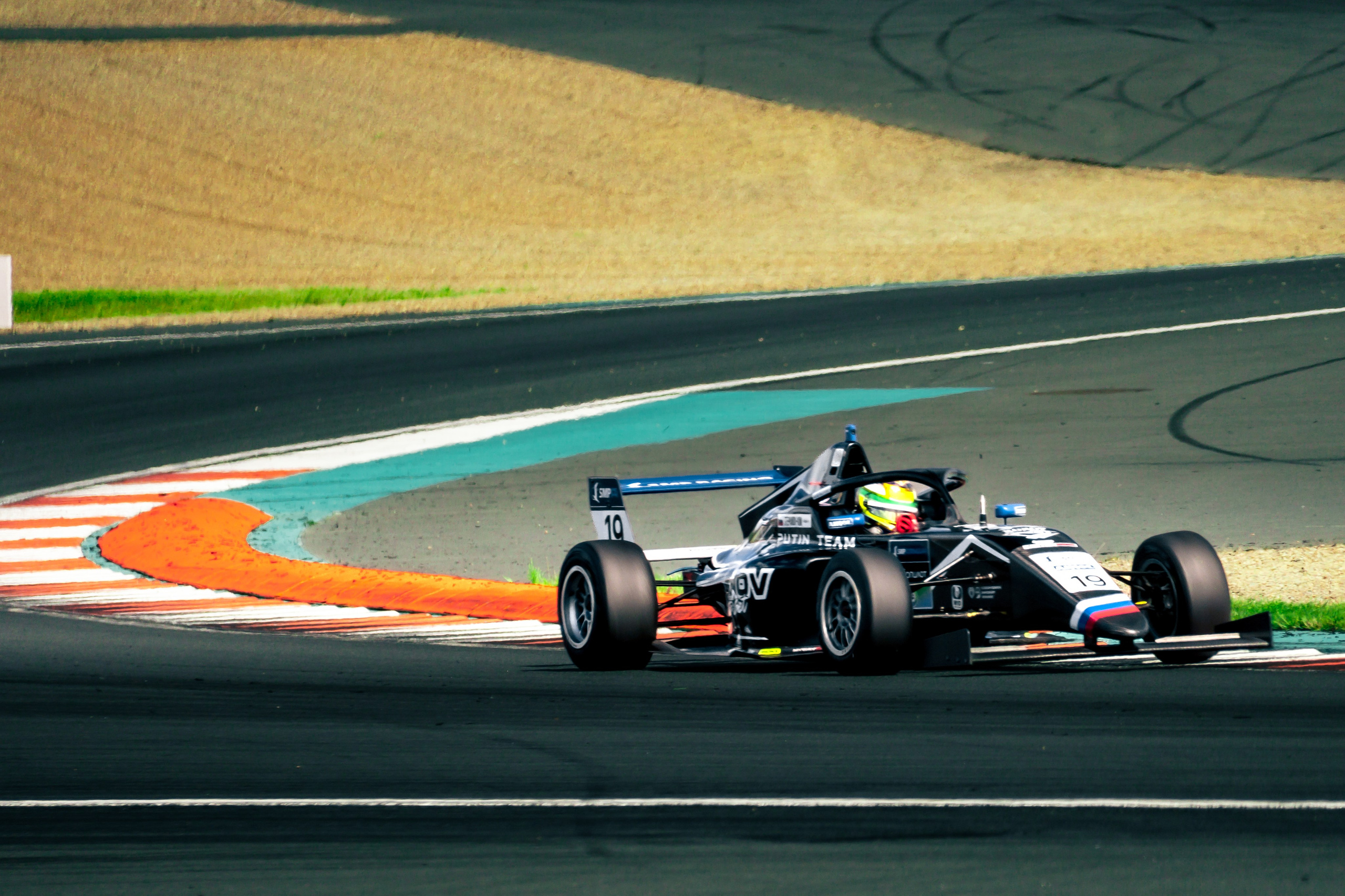 СМП РСКГ GT4 F4. Opasnophoto