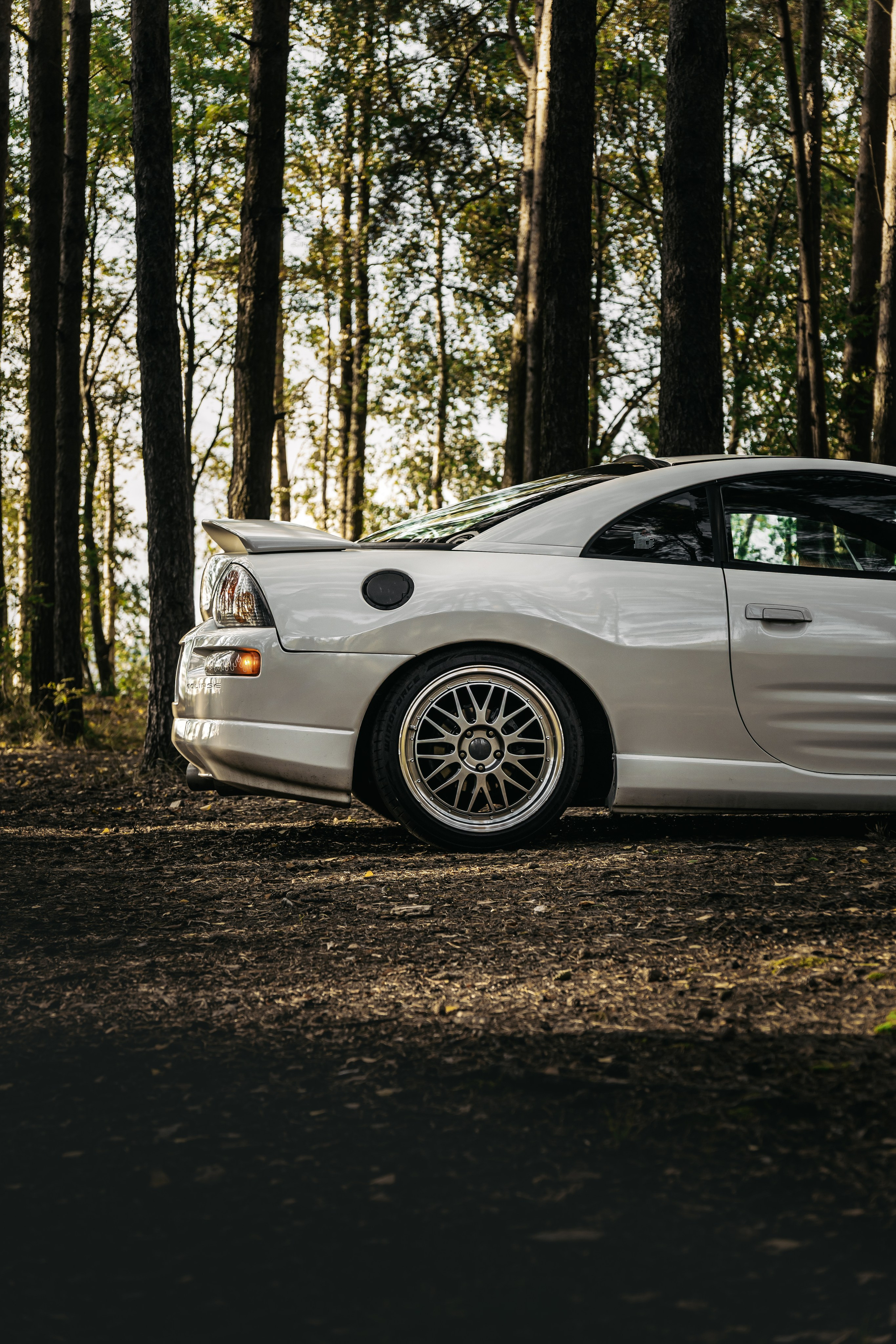 Mitsubishi eclipse. Opasnophoto