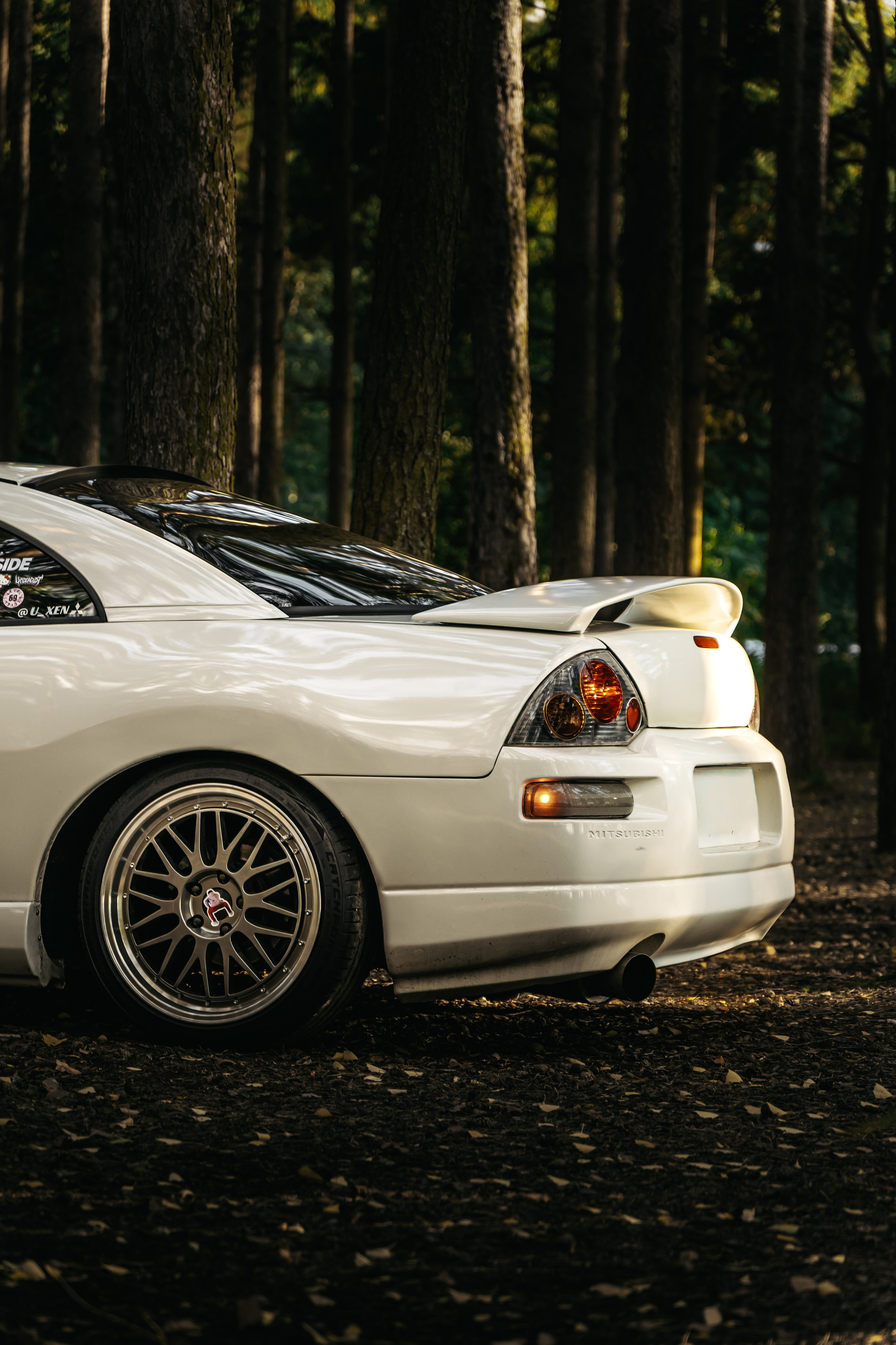 Mitsubishi eclipse. Opasnophoto