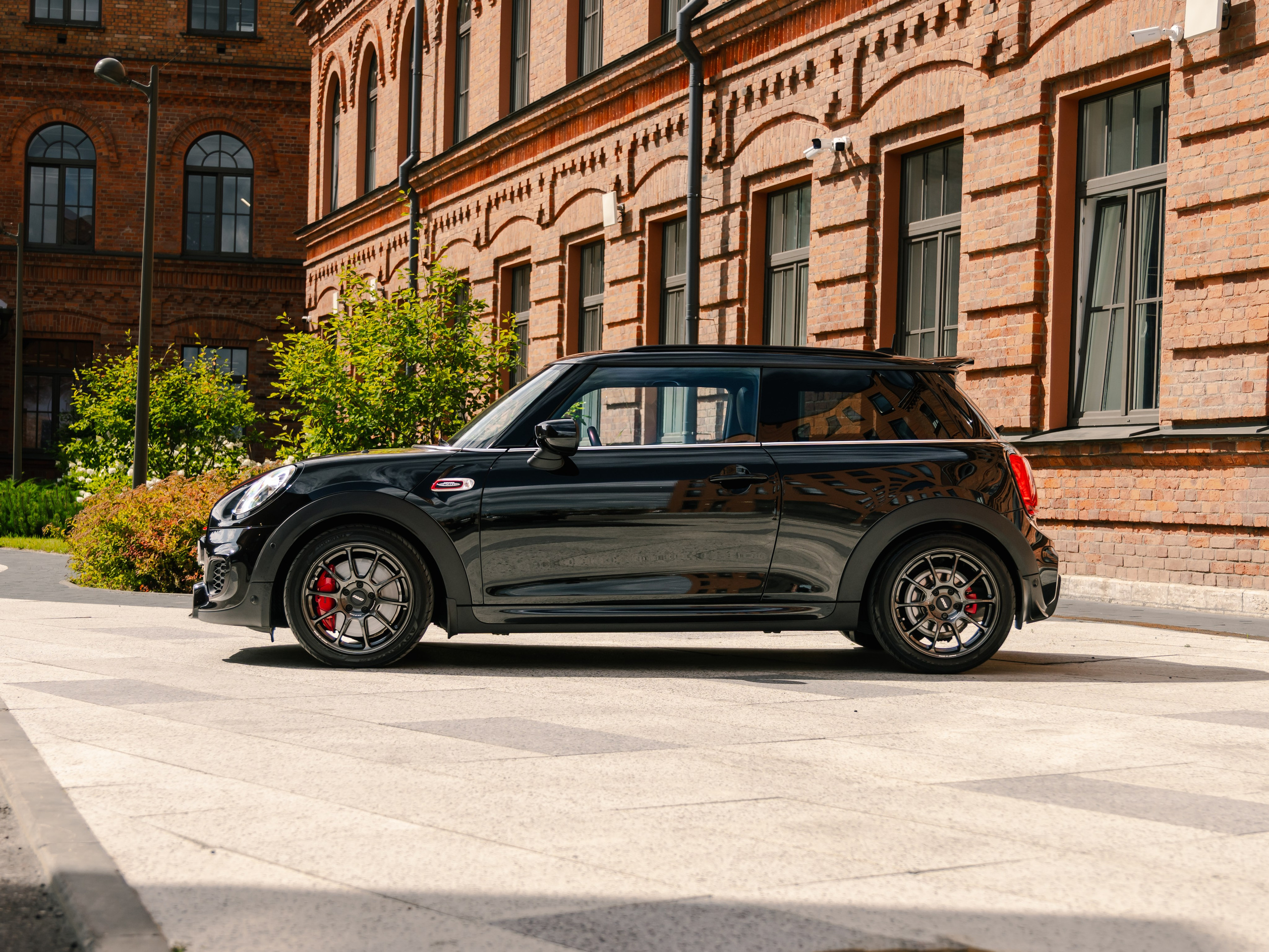 MINI JCW FOR SALE. Opasnophoto