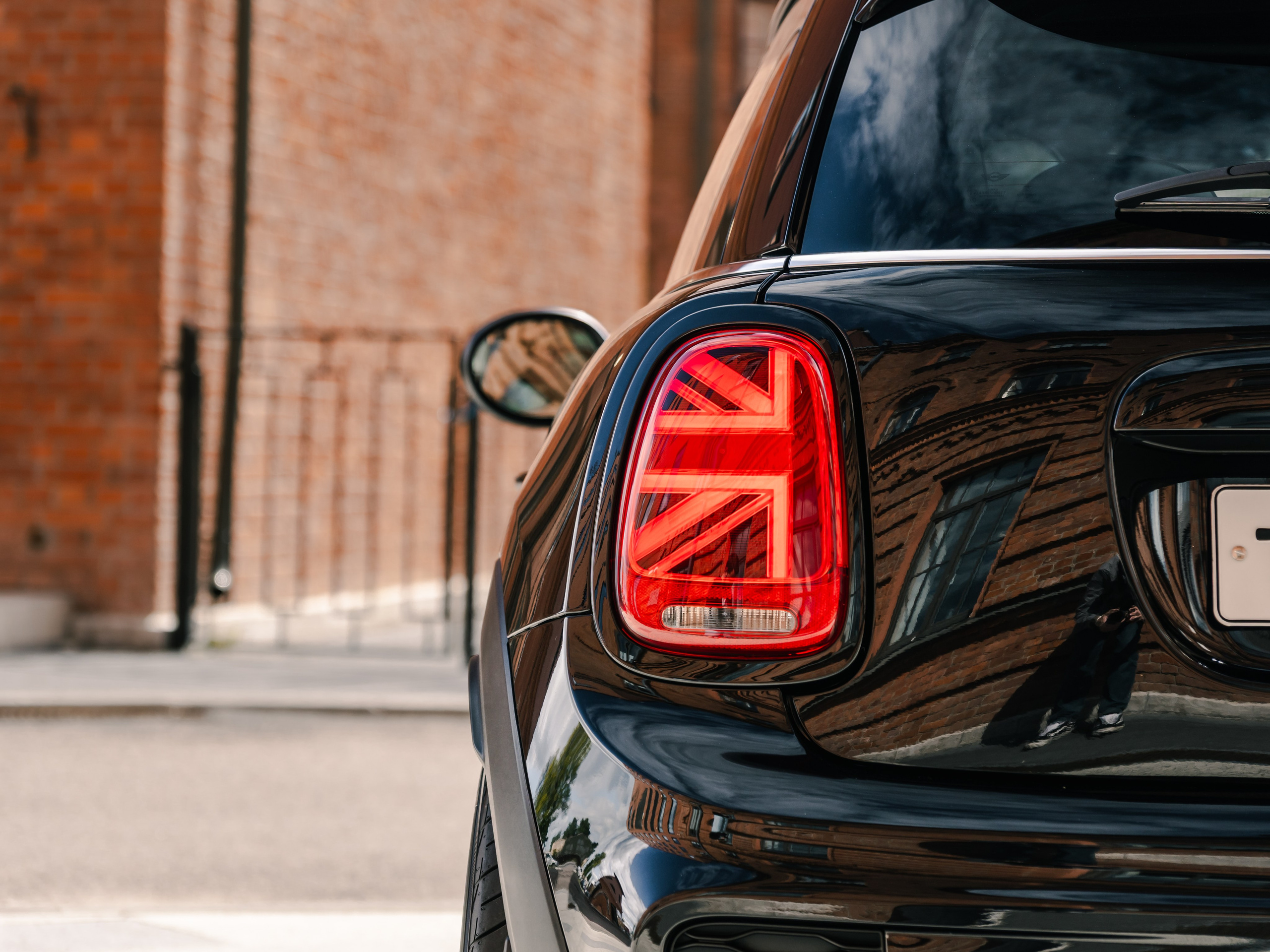 MINI JCW FOR SALE. Opasnophoto