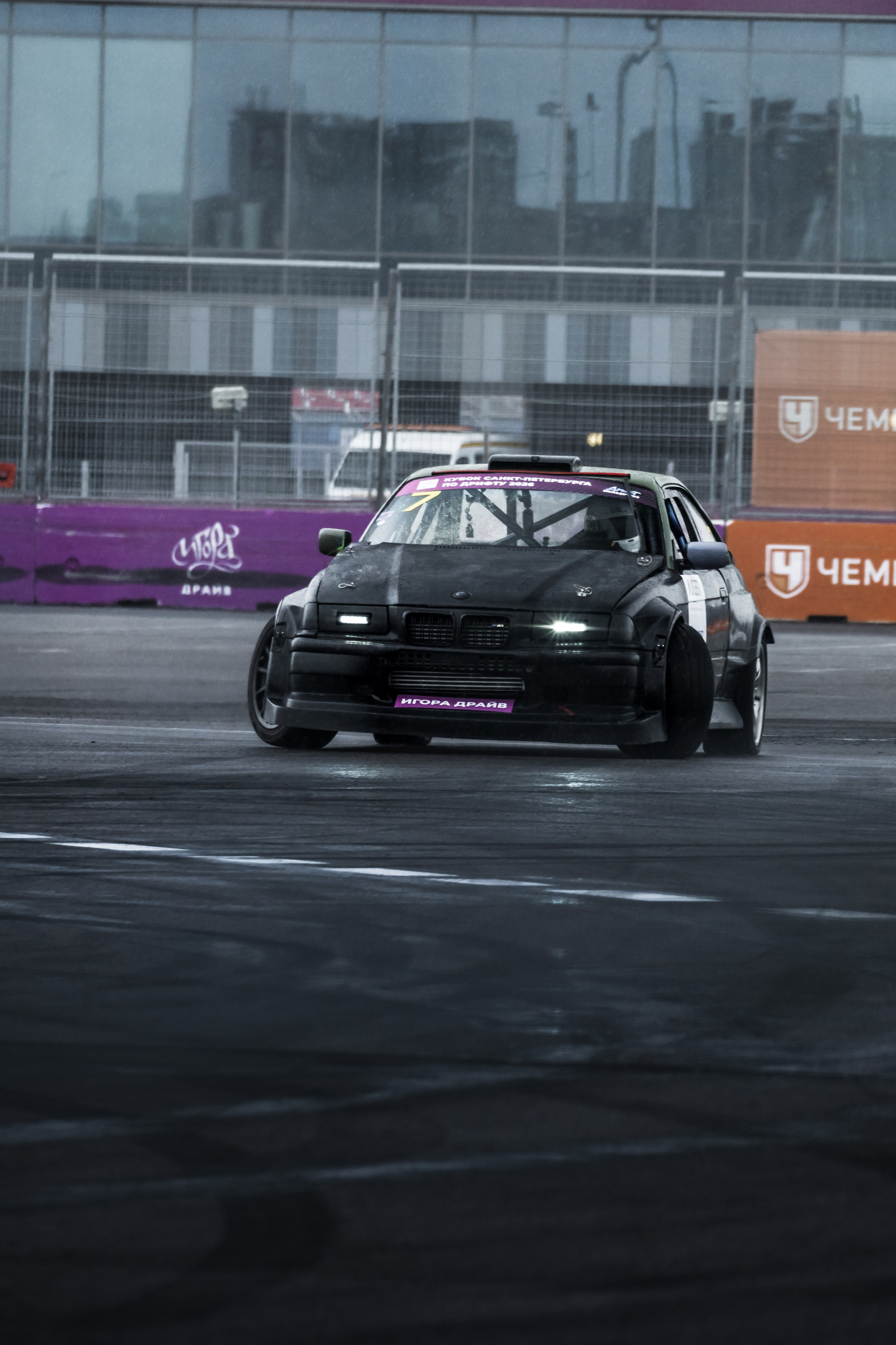 IDDC IGORA DRIVE. Opasnophoto