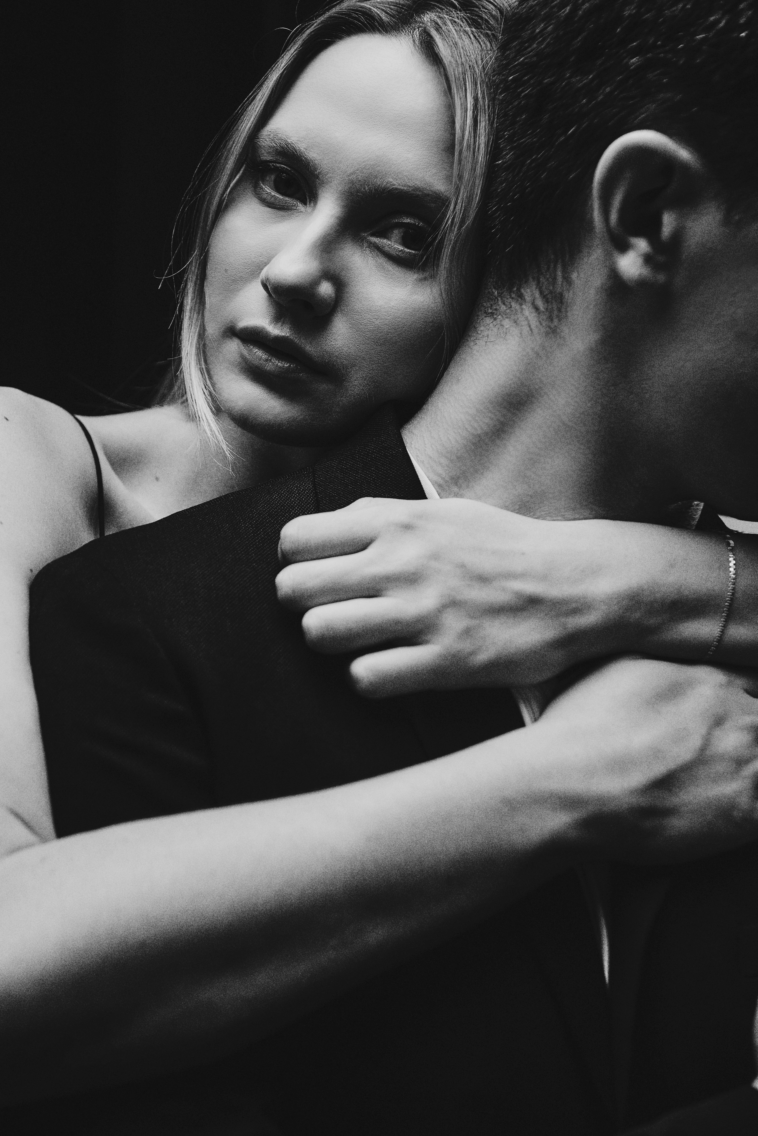 Нежная, страстная, чб съемка для парня и девушки. Пенза