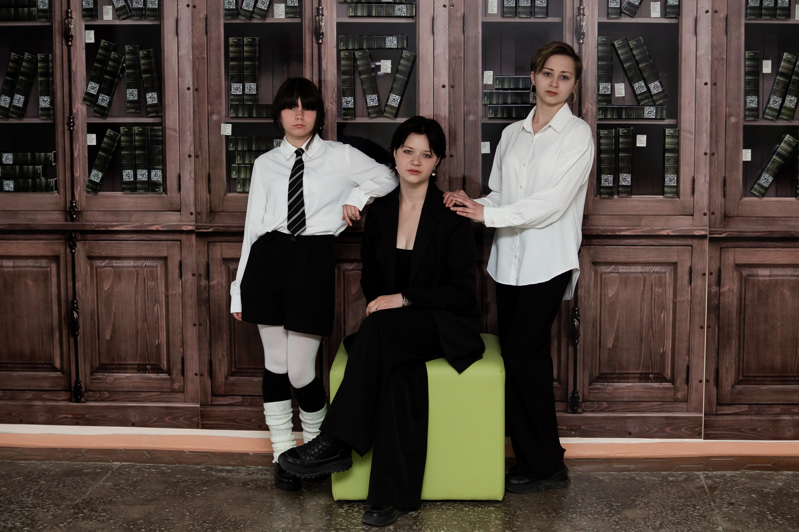 Фотосессия для альбомов. Школа. Выпускники 11 классов. Выпускные Альбомы и Фотосессии п. Кавалерово