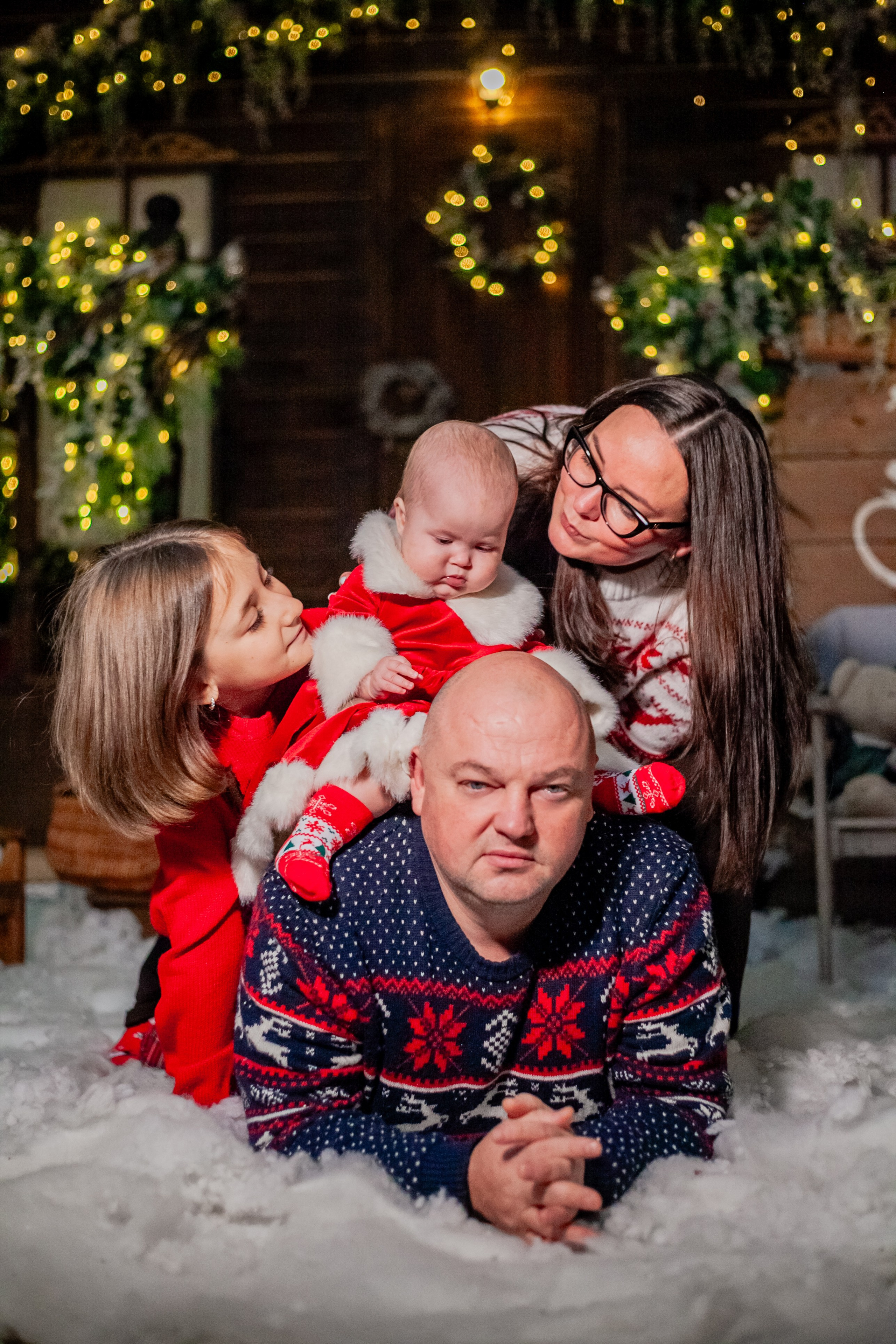 Ульяна и ее семья новый год 2024. Свадебный и семейный фотограф в Армавире