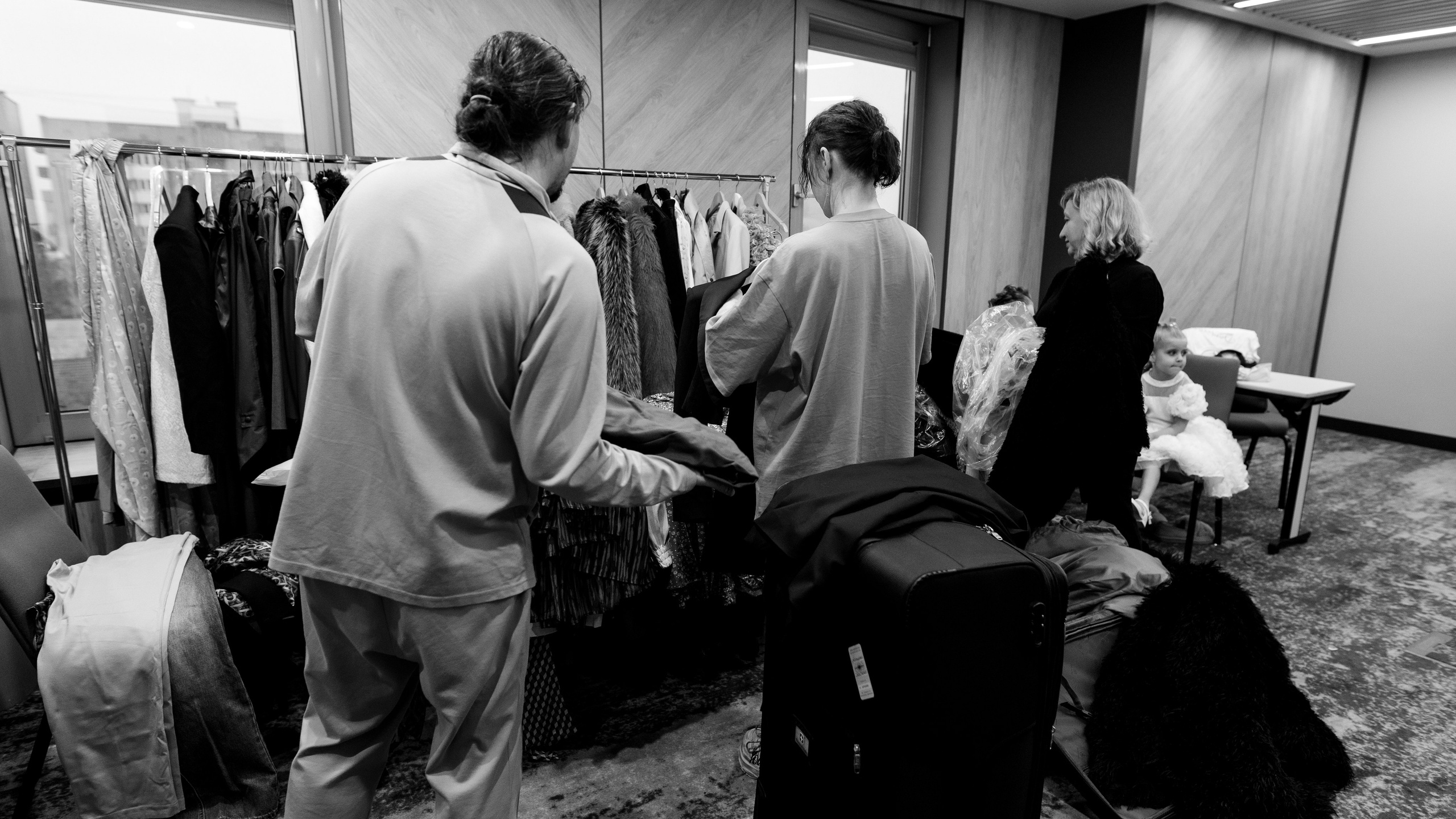 Petr Levenpol_Backstage_Rostov Fashion Show 2025. Фотограф в Ростов-на-Дону Виктория Савчук