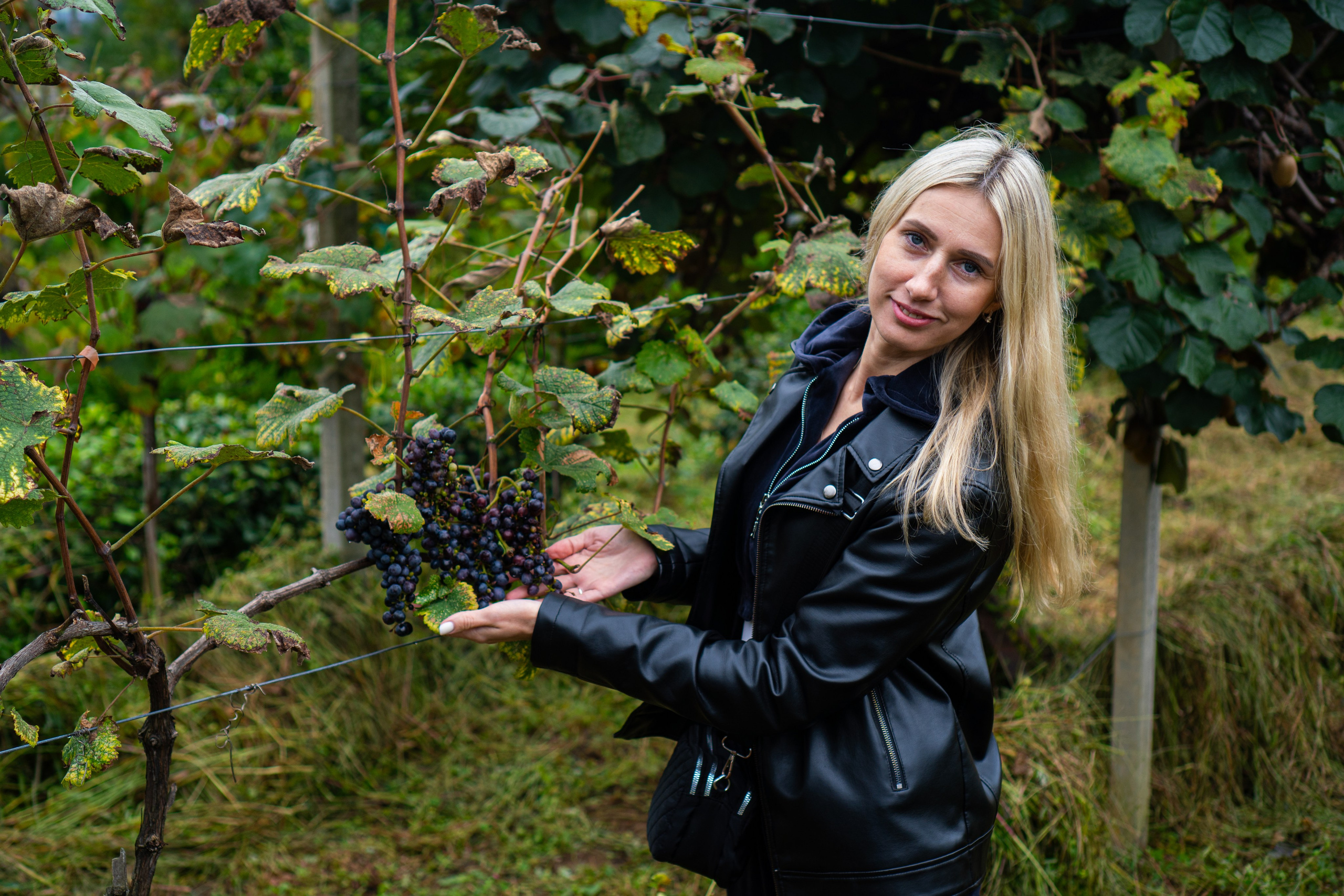 Фотосессия на экскурсии по виноградникам. Фото-ВидеоПродакшен для экспертов и брендов