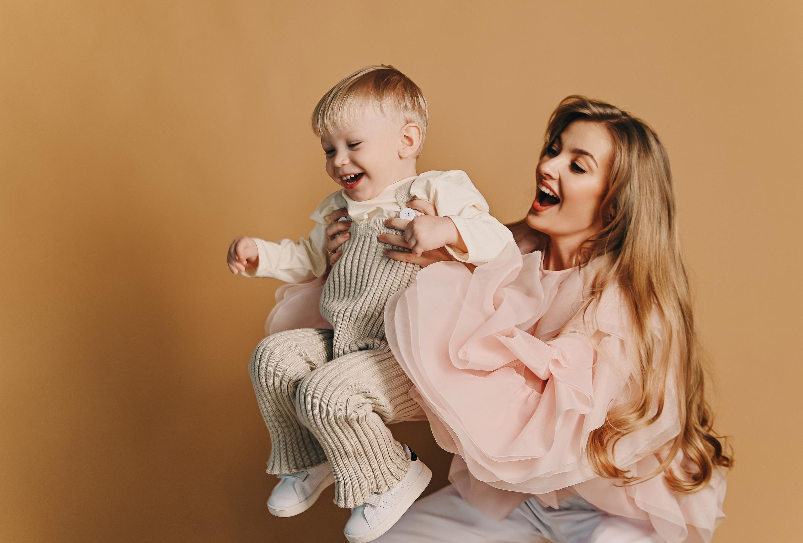 Семейный фотограф в Кургане. Свадебный и семейный фотограф Любава в Кургане