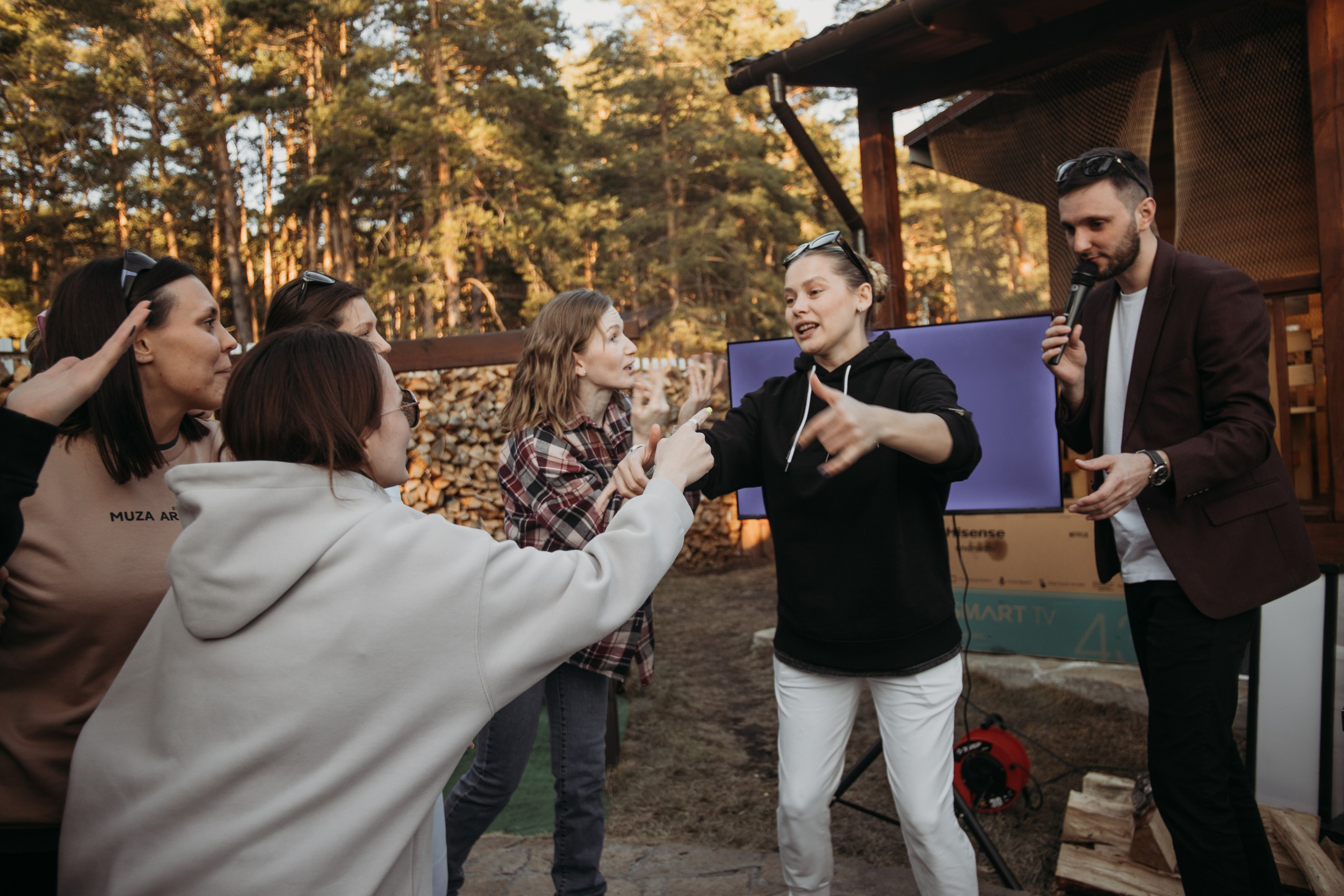 Корпоратив Muza_Arts. Венера Гайн. Репортажный фотограф  Тюмень. Обучение фотографии с 0