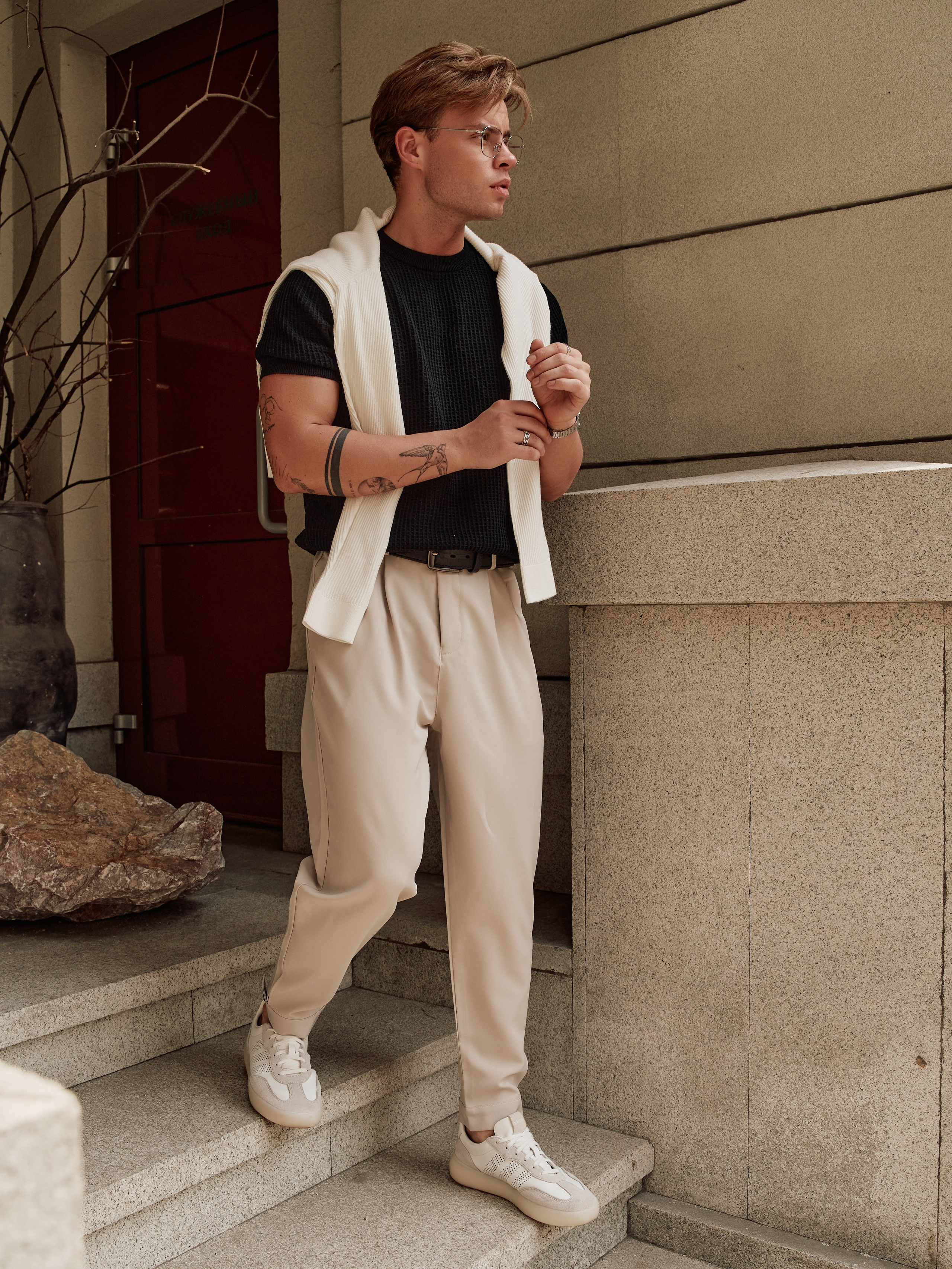 Футболки. Фотограф для маркетплейсов в Москве