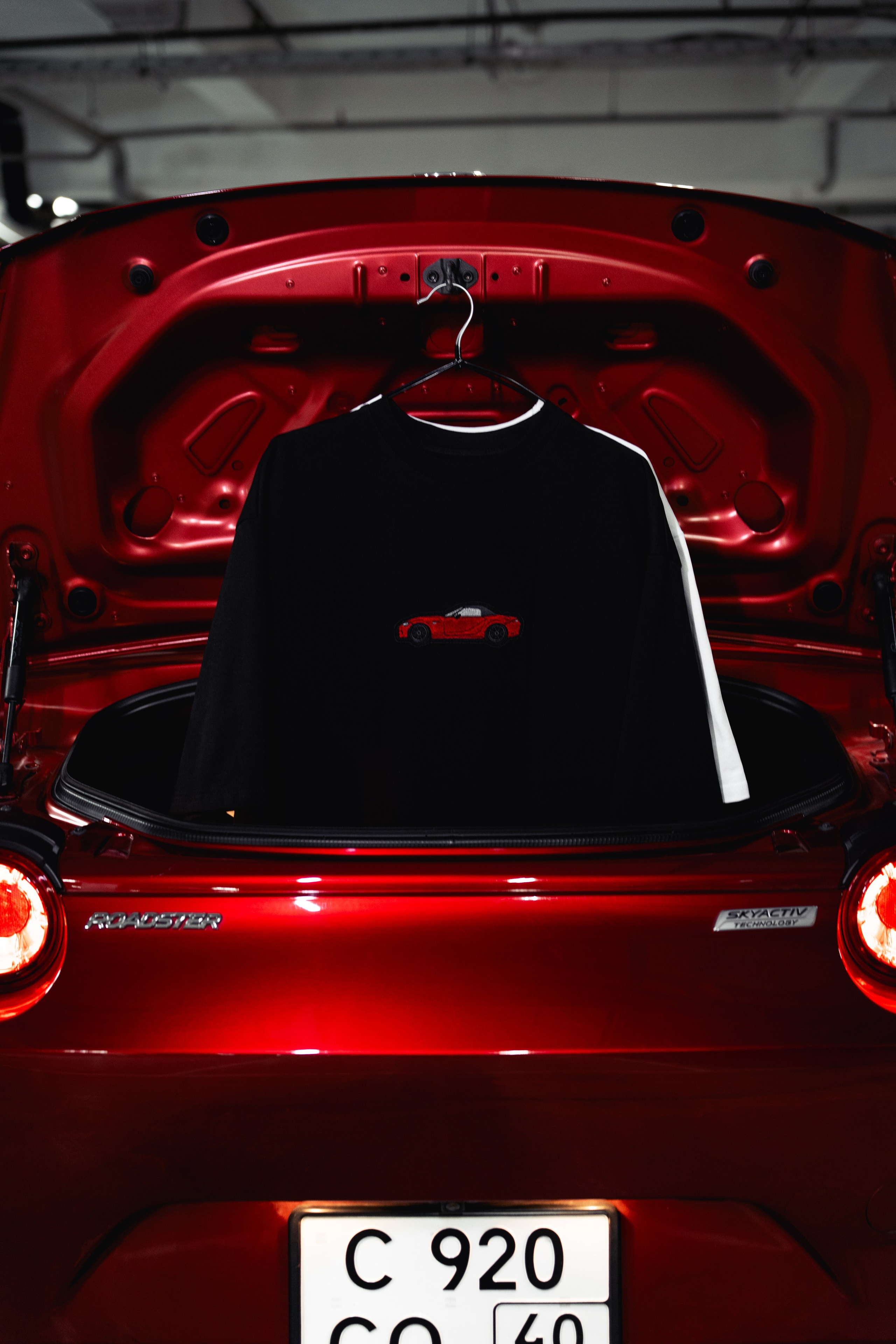 Фотографии футболок Cotton Cars и Mazda MX-5