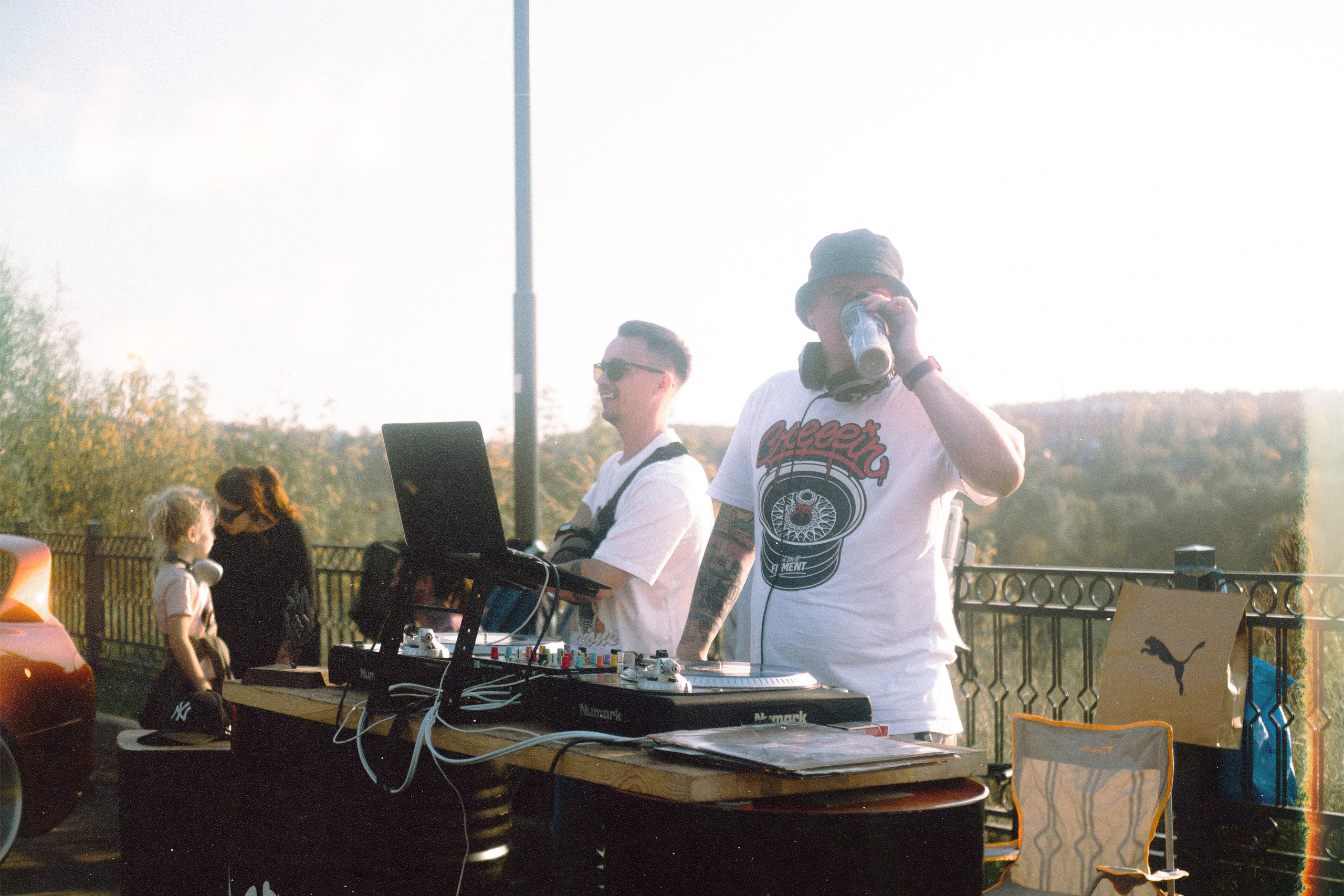 Репортажная фотосъёмка SMD Weekend в Калуге обработанные под плёнку