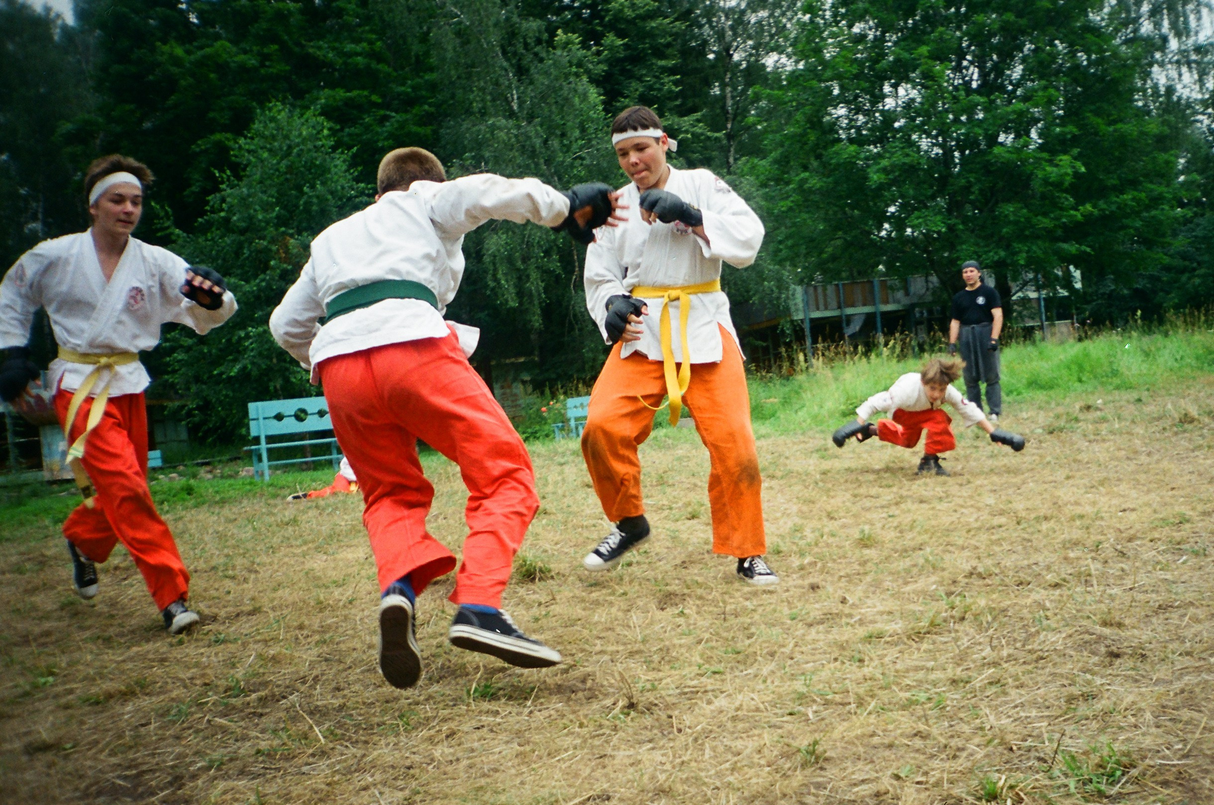 Фотографии Летние сборы ШБИ МОН 2001 г. Школа Боевых Искусств «МОН»