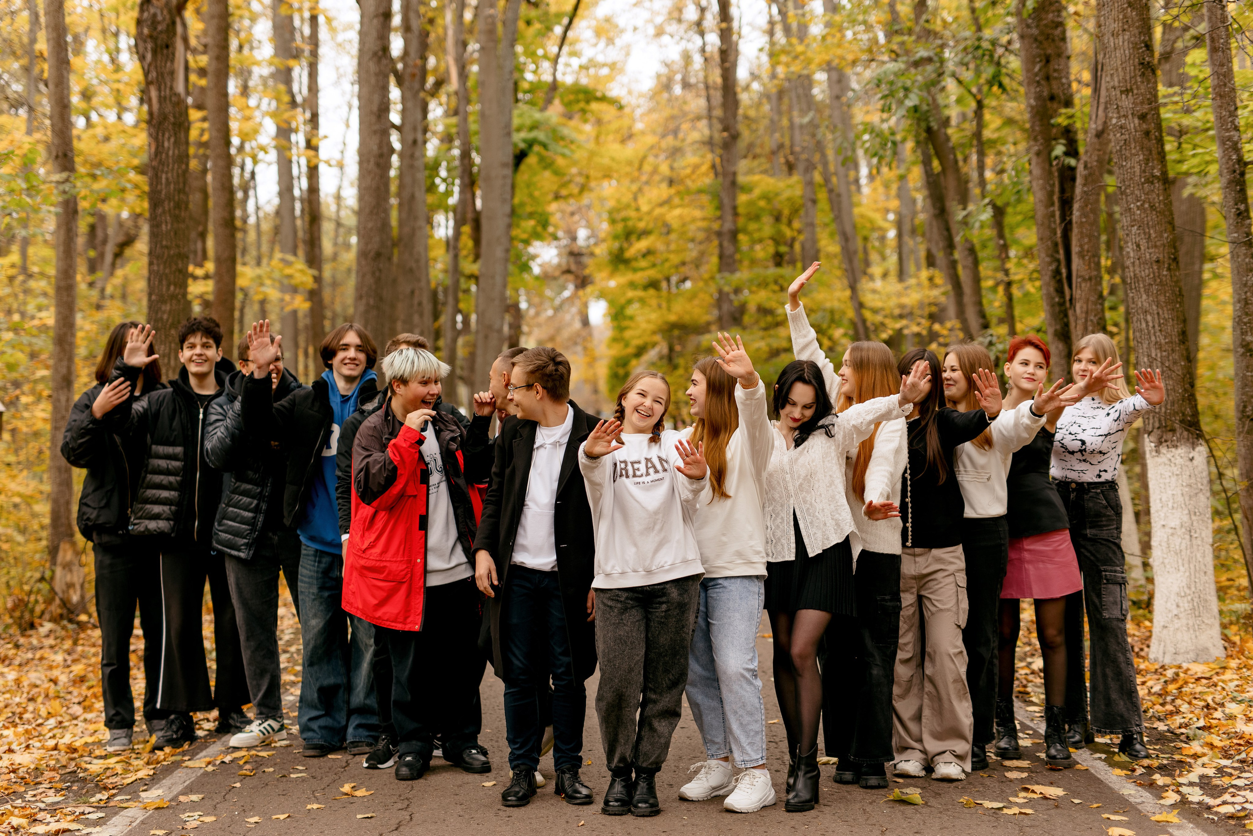 11 класс осенью в роще. Свадебный и семейный фотограф в Туле и области Маша Костина