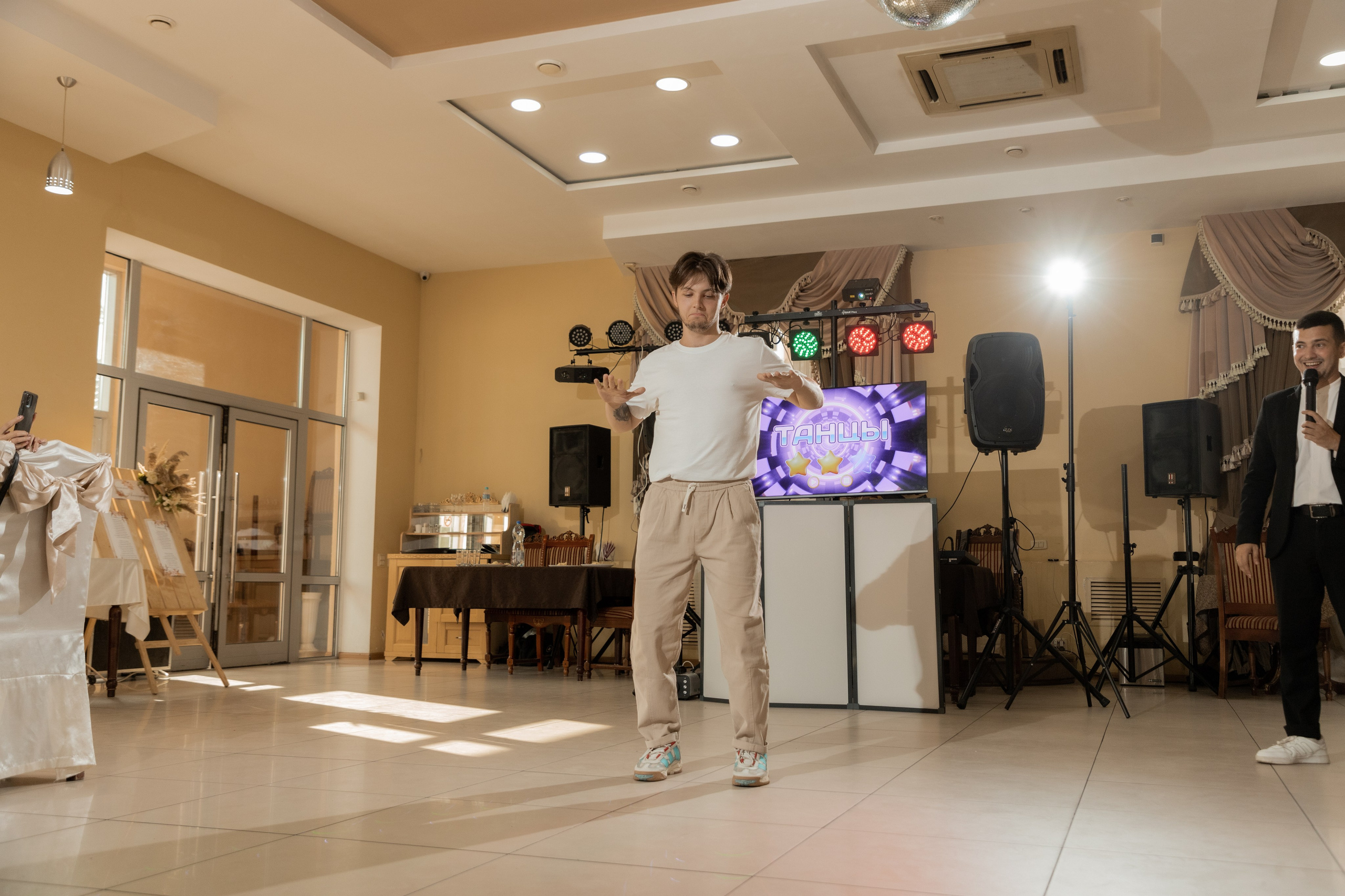 Роман и Александра (банкет). Свадебный фотограф Ангелина Сунгатулина | Саратов | Балаково | Вольск