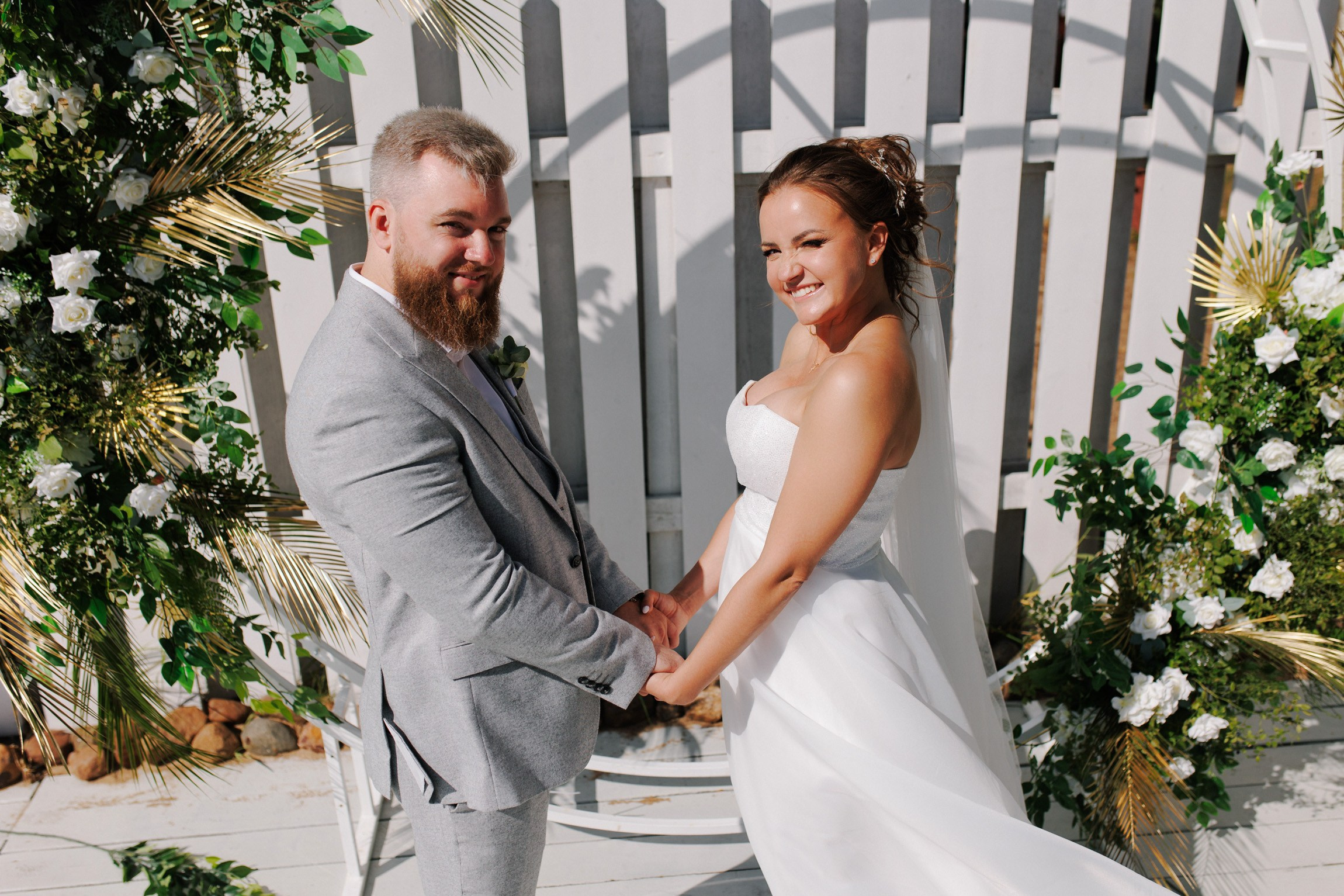 Свадебная фотосессия на финском заливе. Свадебный фотограф СПБ