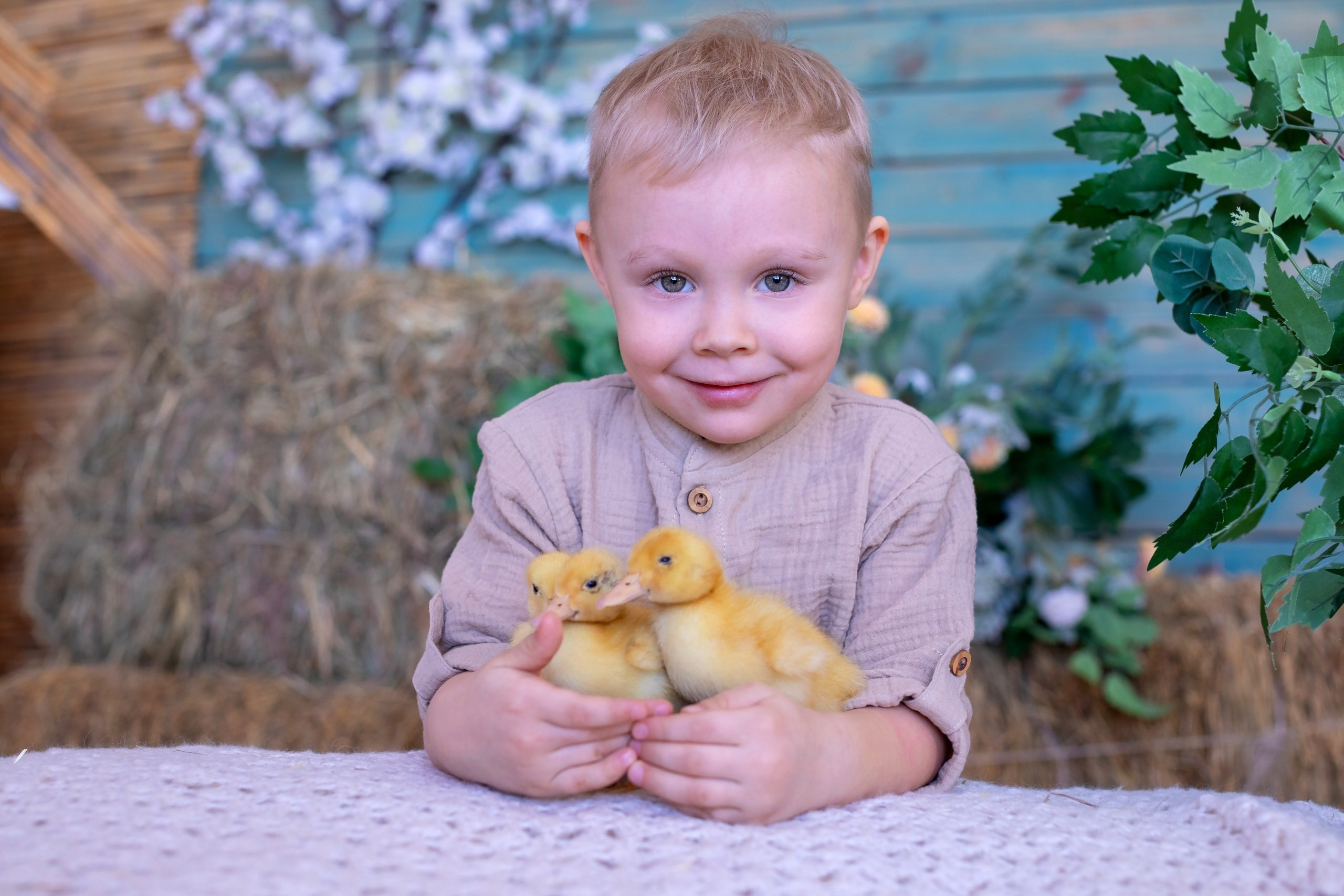 Фотосесии с Утятами и Кроликами (Пасхальные Фотосессии). Семейный и Детский фотограф в Москва Скворцова Татьяна