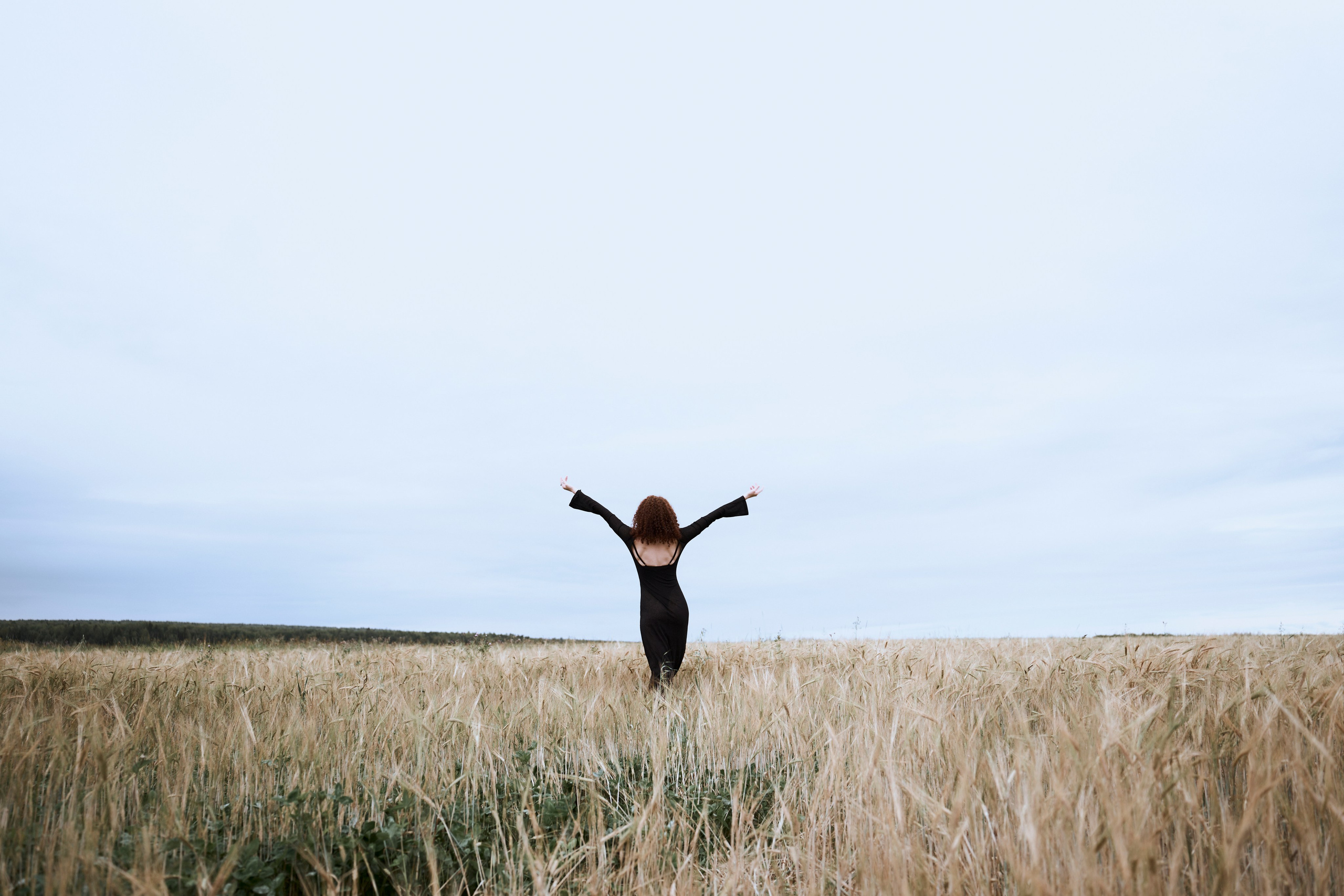 В поле. Ваш фотограф Анастасия Болотникова
