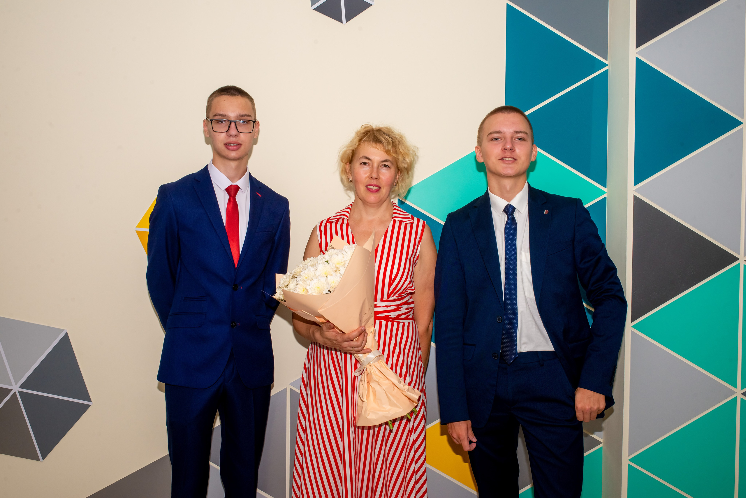 Школа 72. Женский фотограф Крещение Венчание Москва Брянск