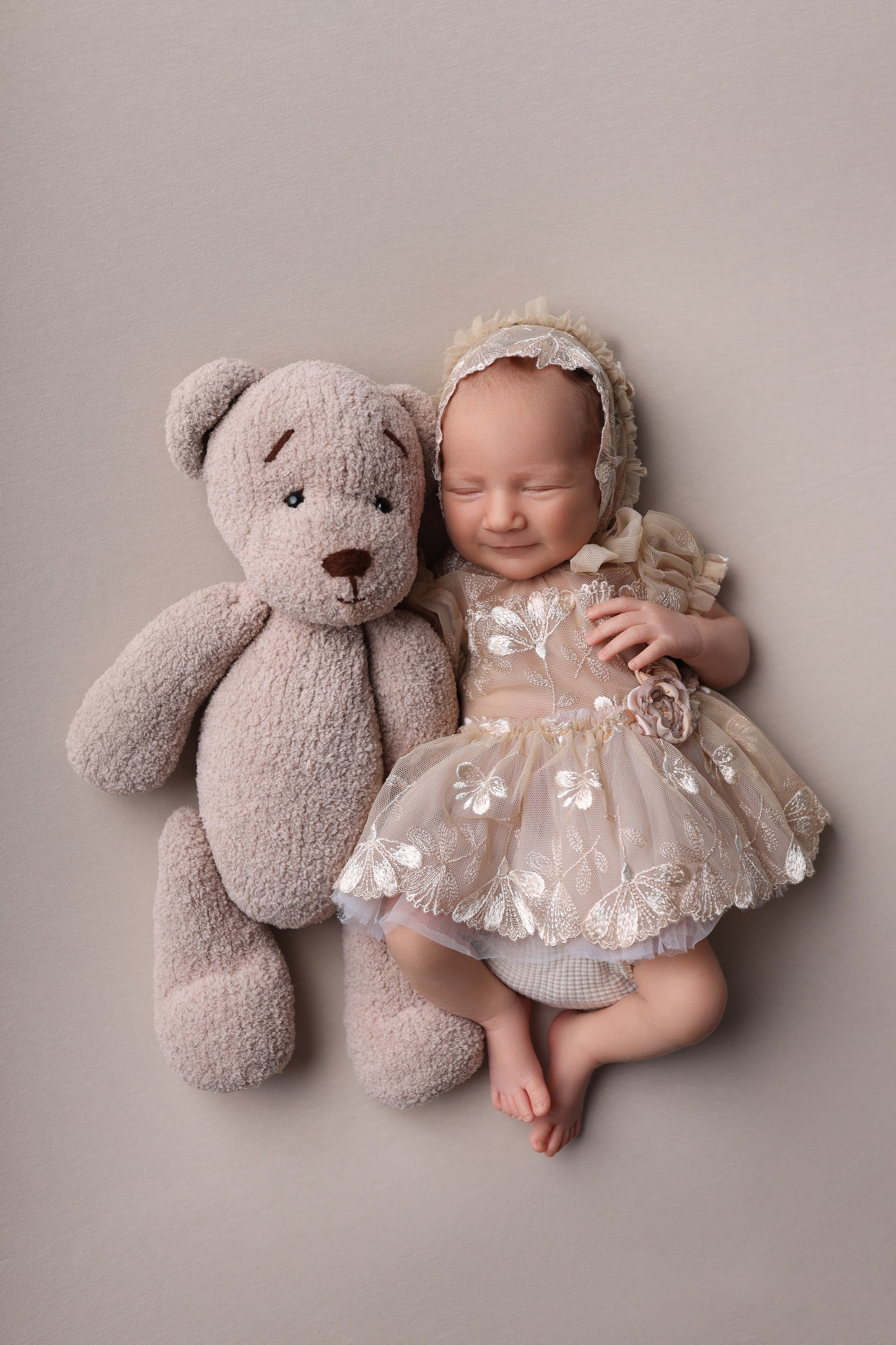 Newborn девочки. Фотограф новорожденных Модяева Ирина