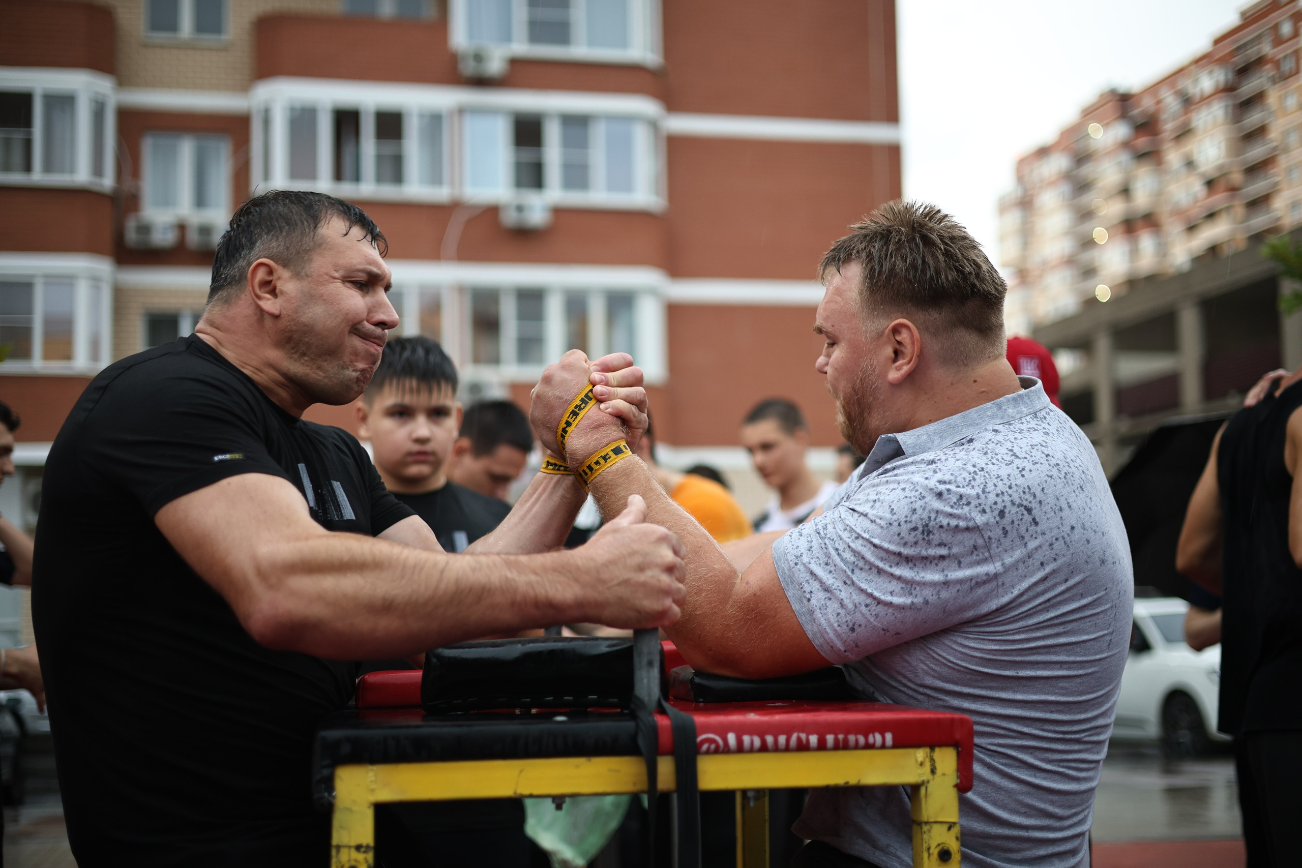 съемка спортивных мероприятий в краснодаре уличный армлеслинг в краснодаре