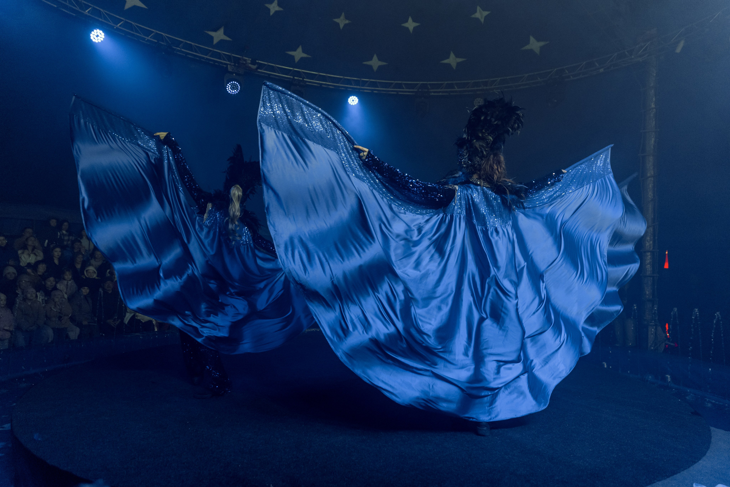 Цирк на воде. Свадебный фотограф Иркутск, репортажный фотограф Иркутск