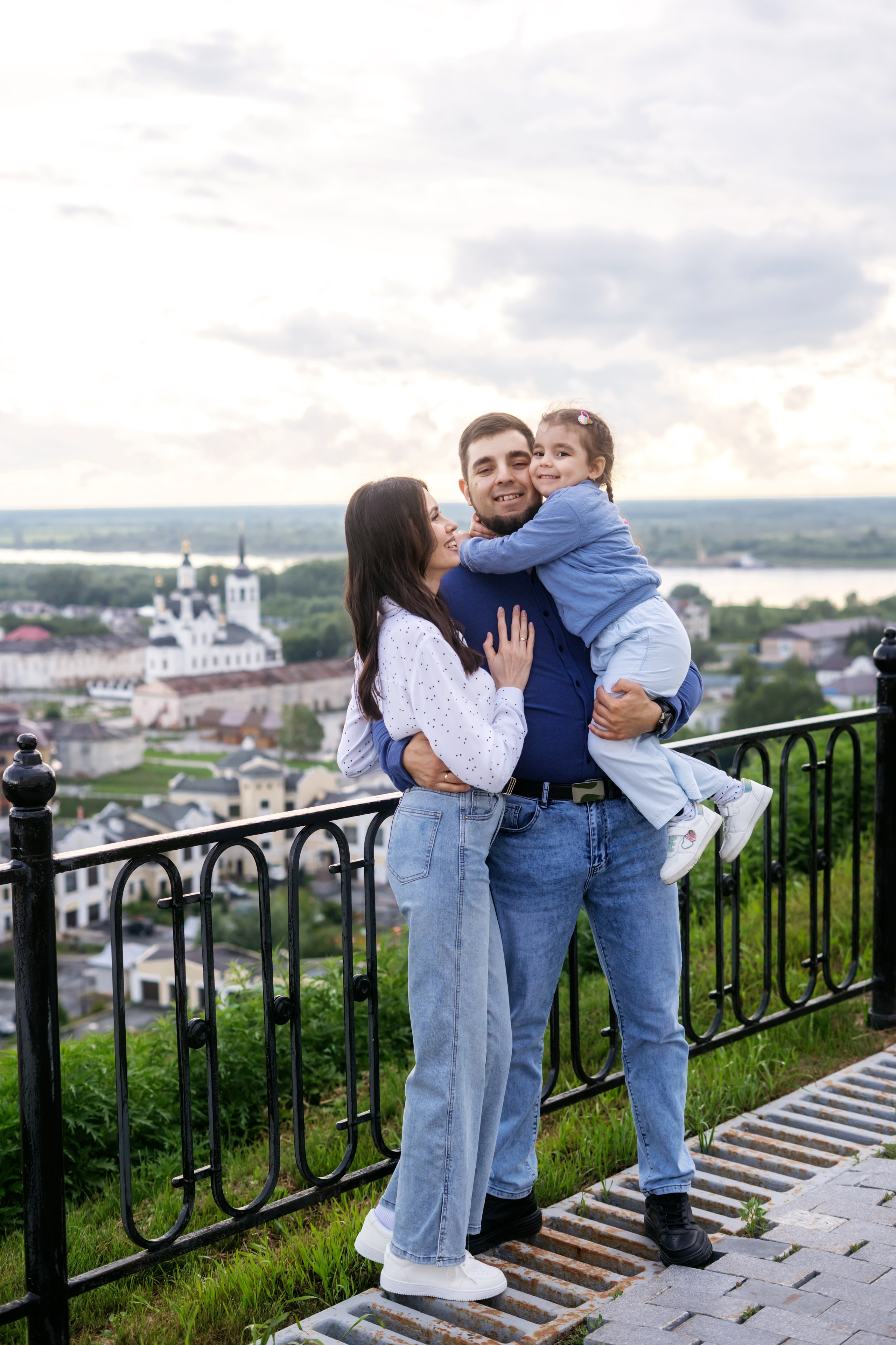 Прогулки. Мила Посвит Фотограф новорожденных в Тобольске