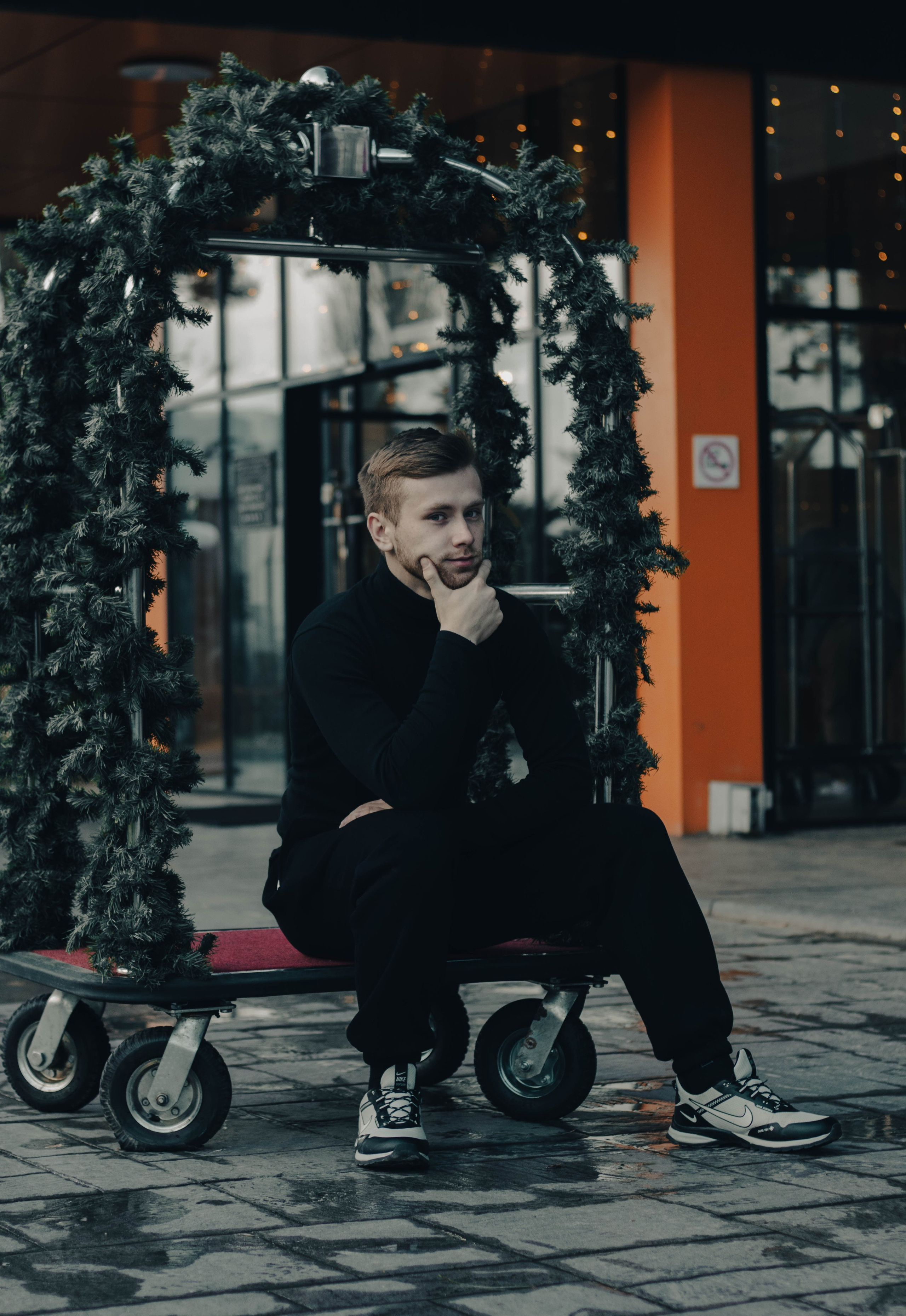 «Нежность первой встречи». Уличный фотограф Города N