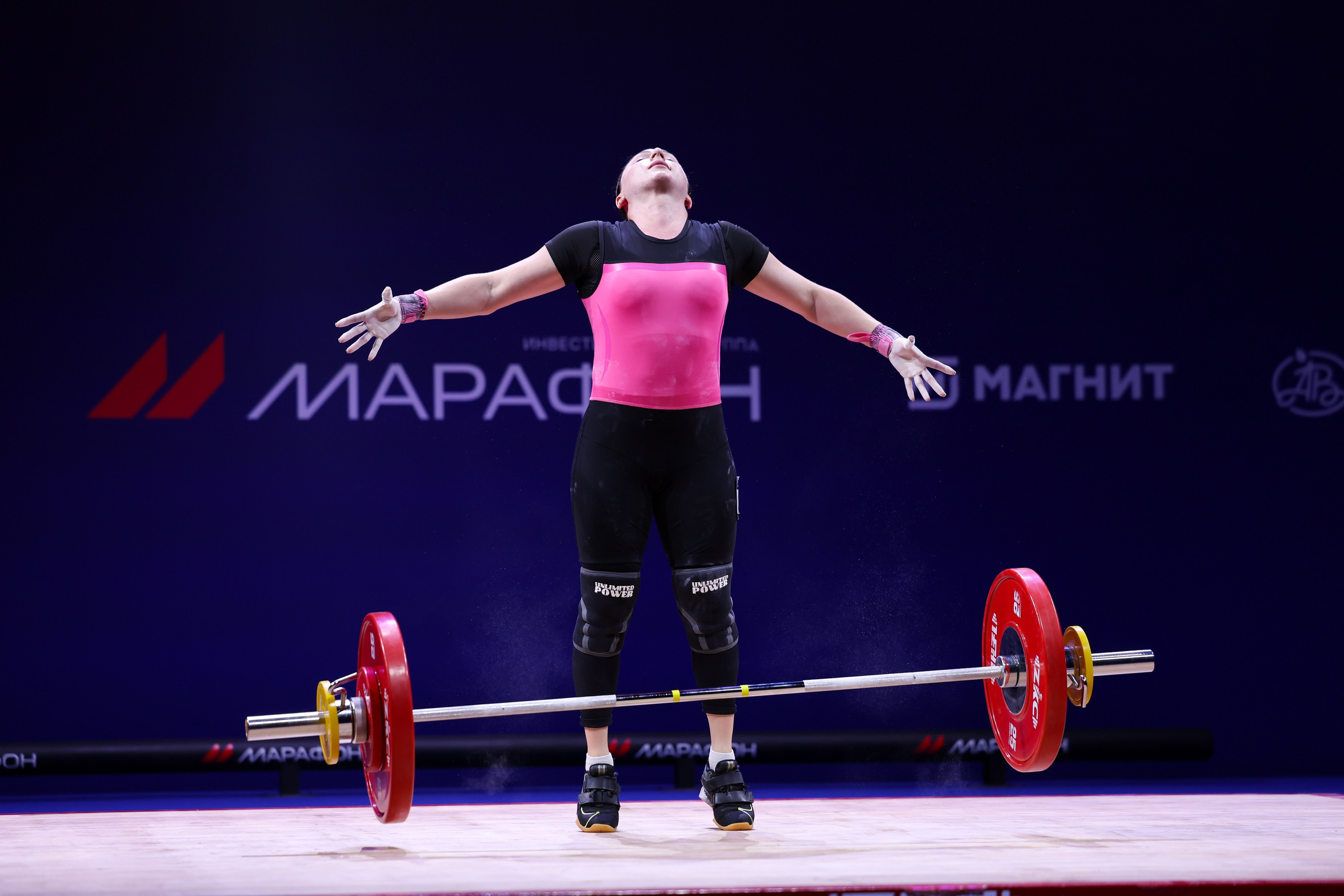Чемпионат России по тяжелой атлетике 2025. Спортивный и репортажный фотограф Антон Тереханов