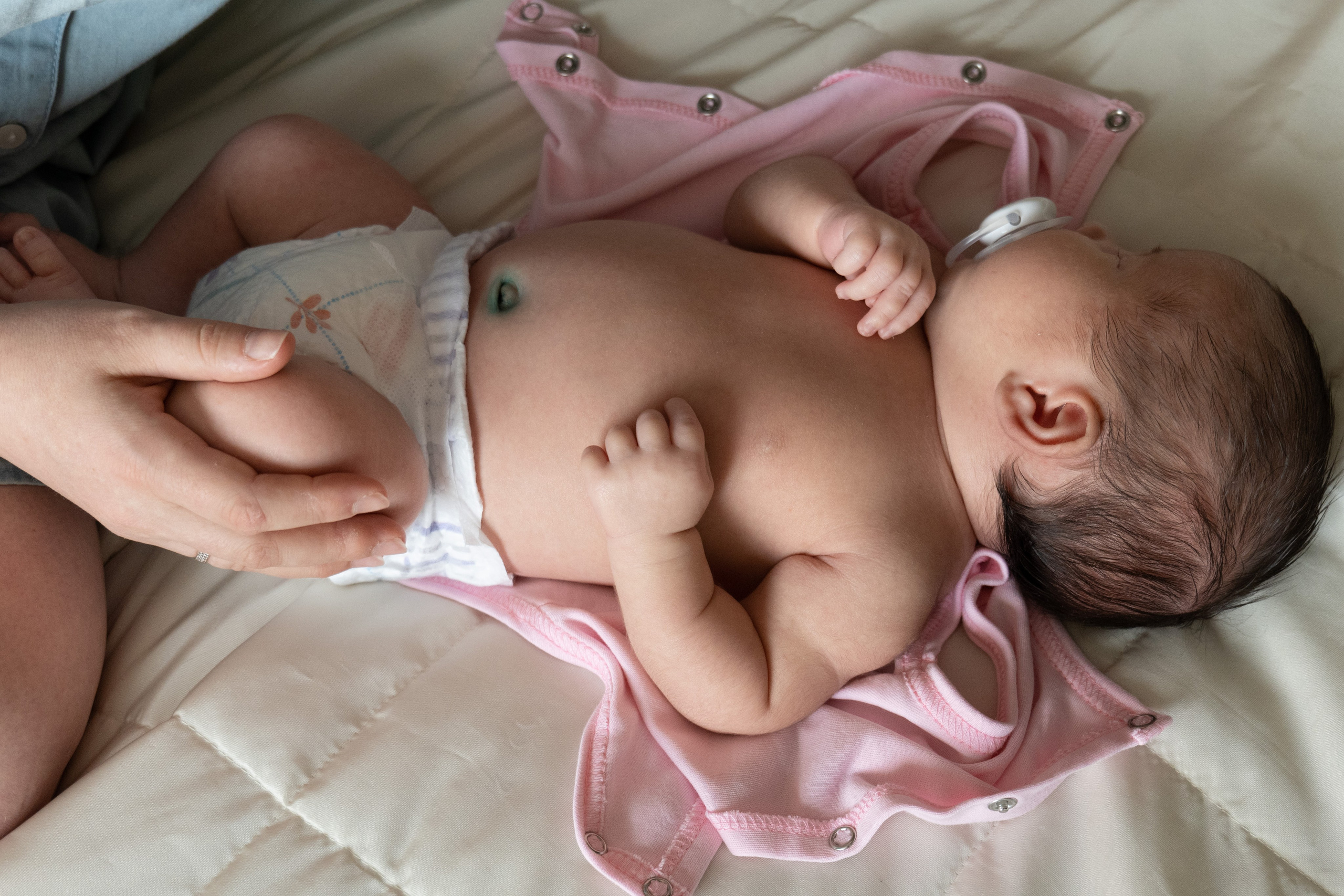 Домашняя фотосессия с новорожденным. Фотограф видеограф Ольга Василевская